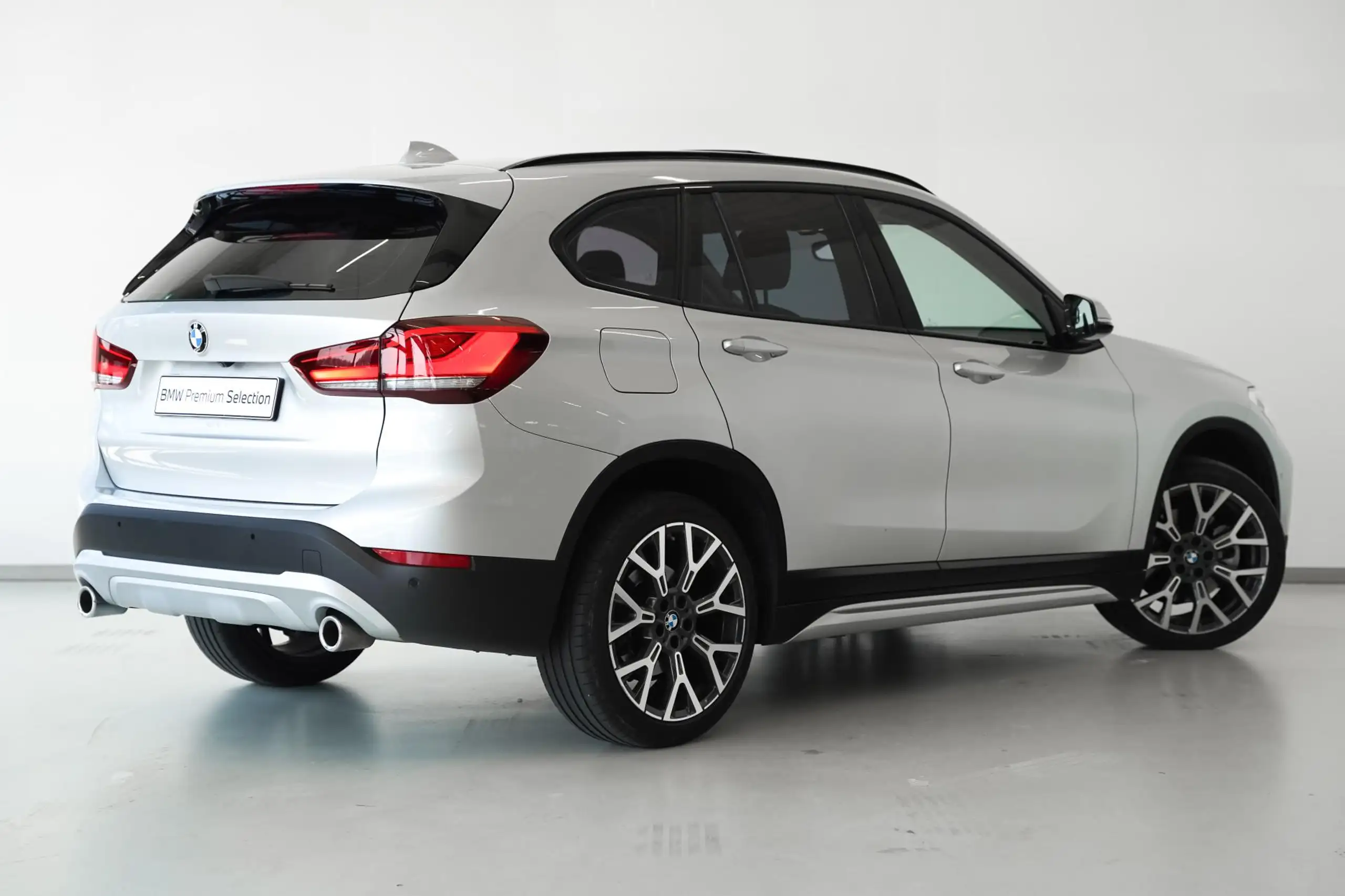 BMW - X1