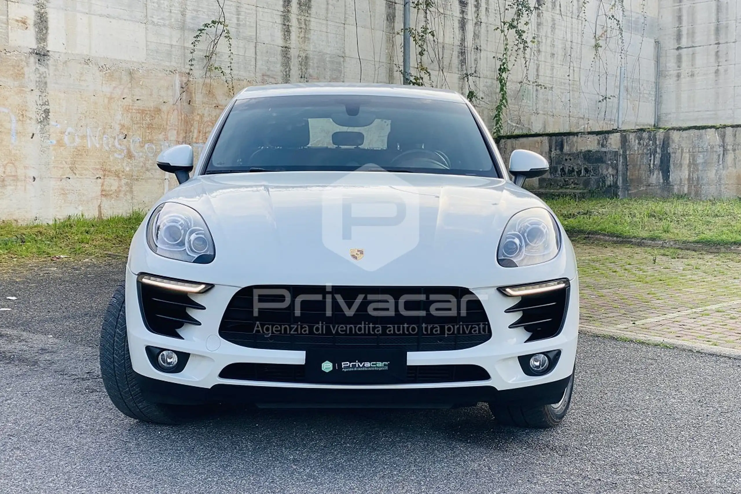 Porsche - Macan