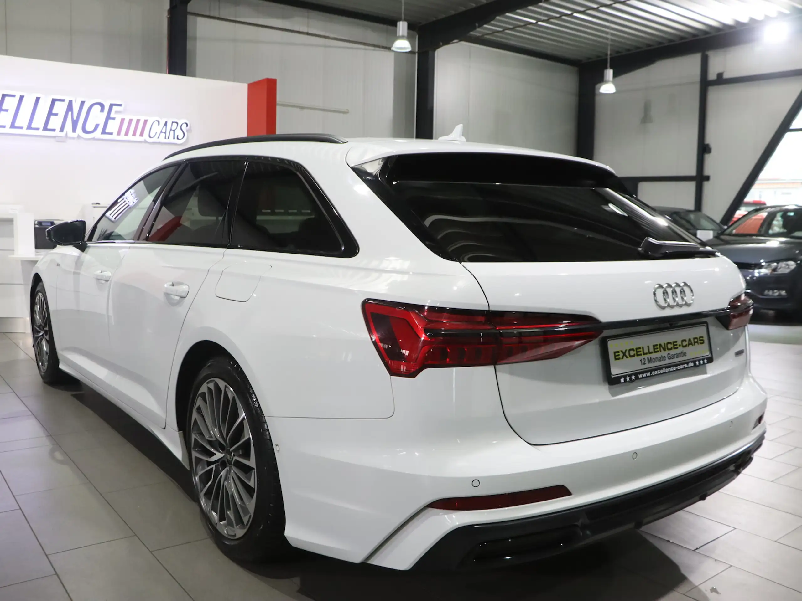 Audi - A6