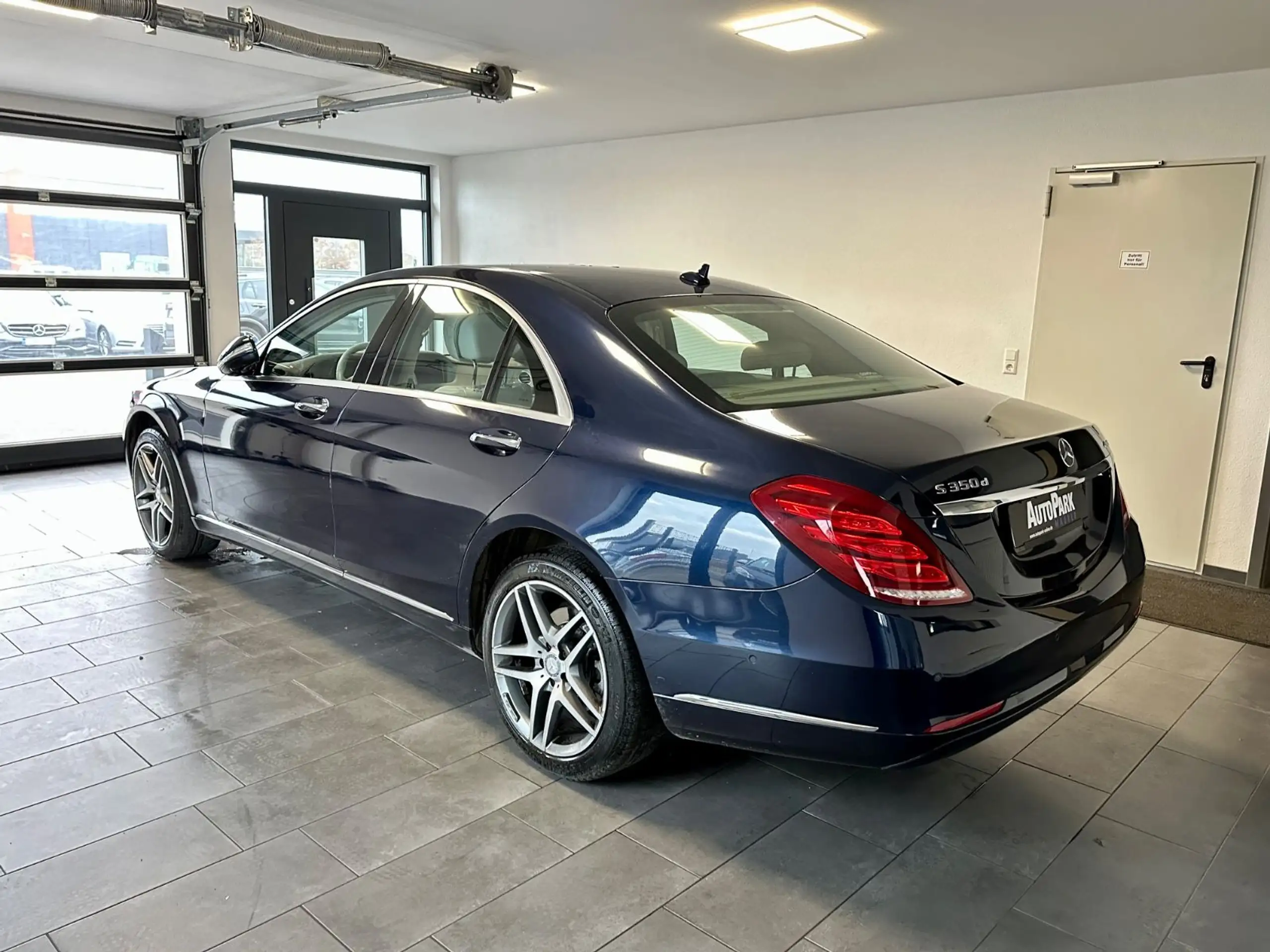 Mercedes-Benz - S 350