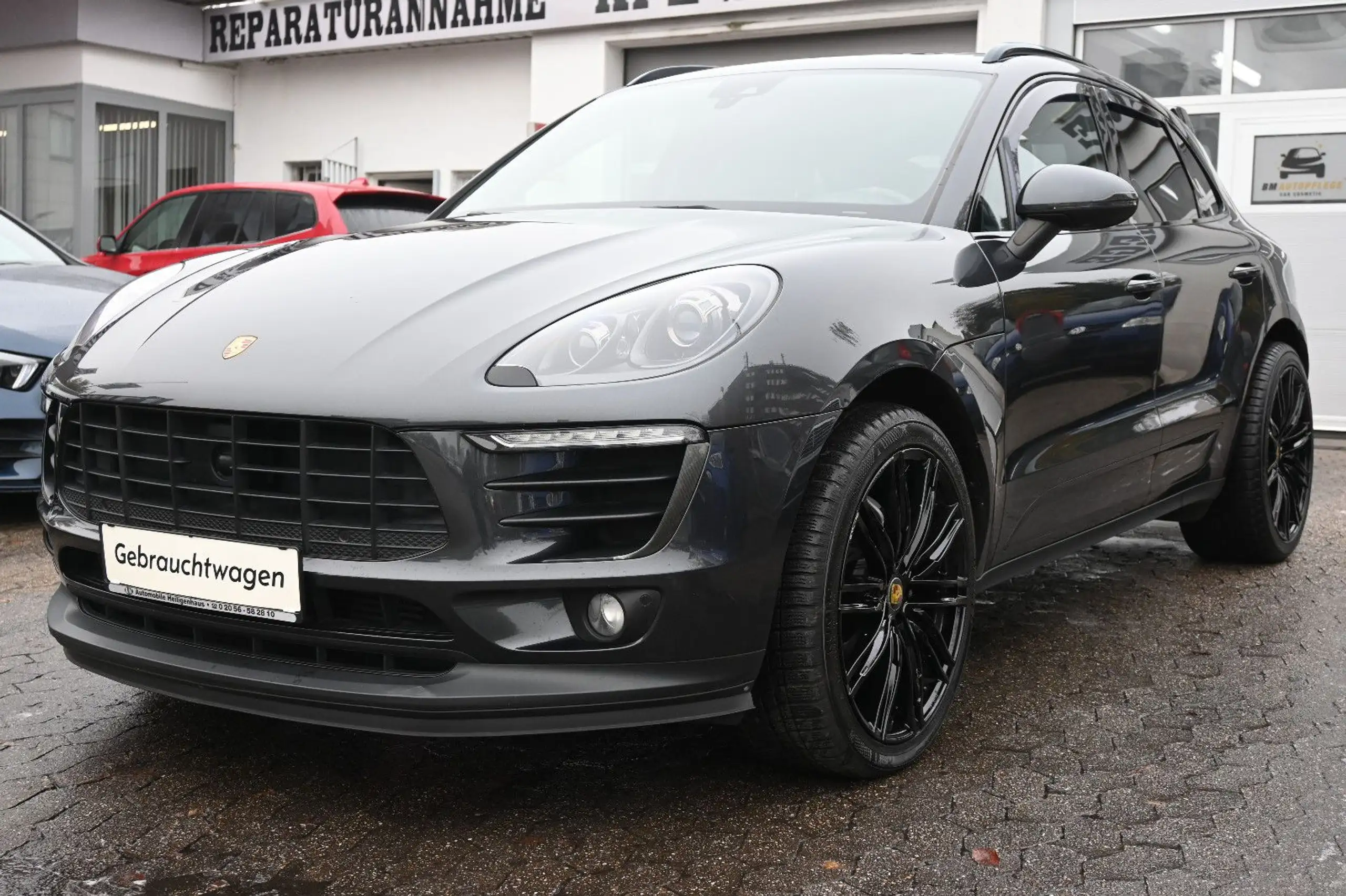 Porsche - Macan