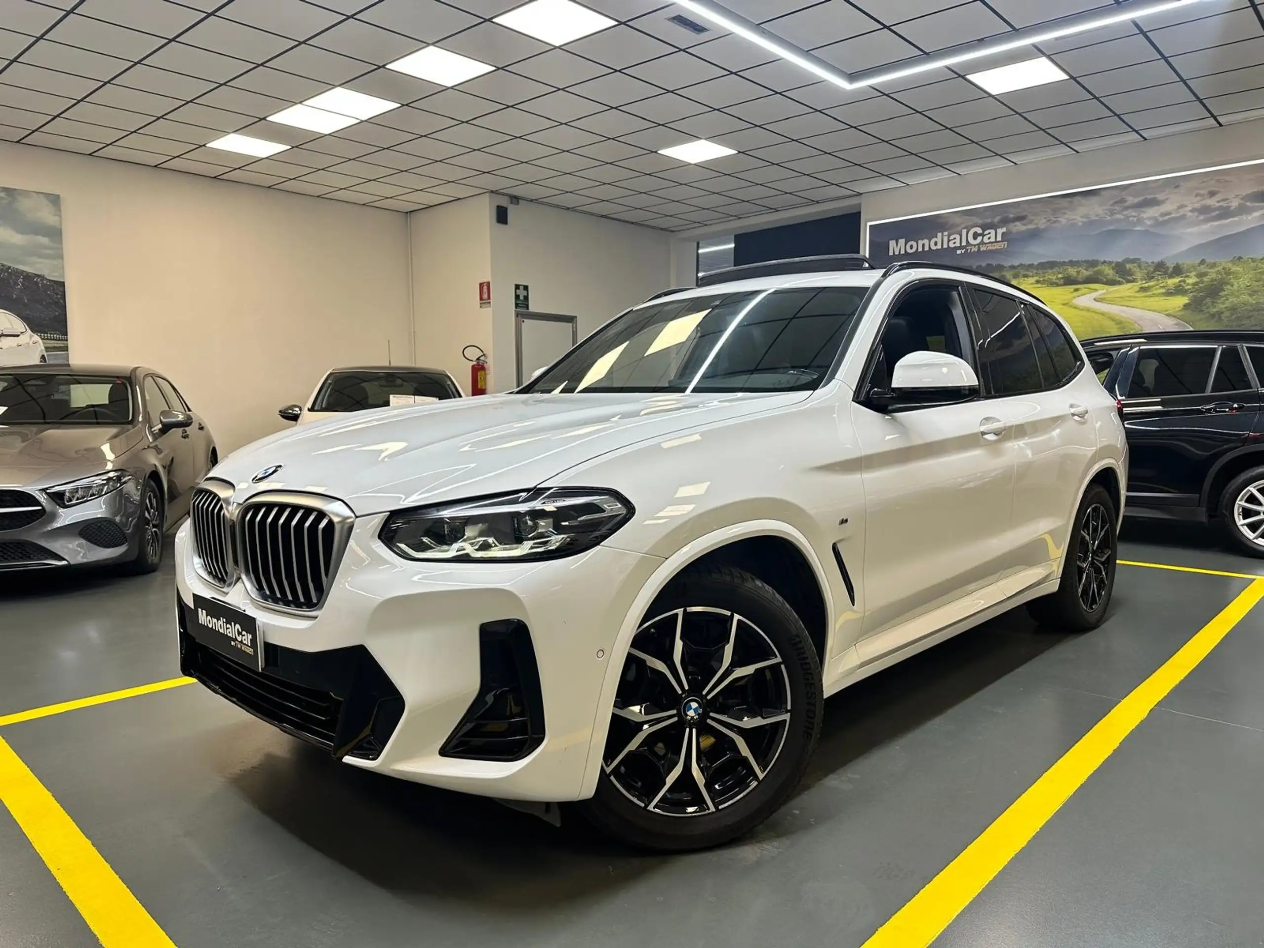 BMW - X3