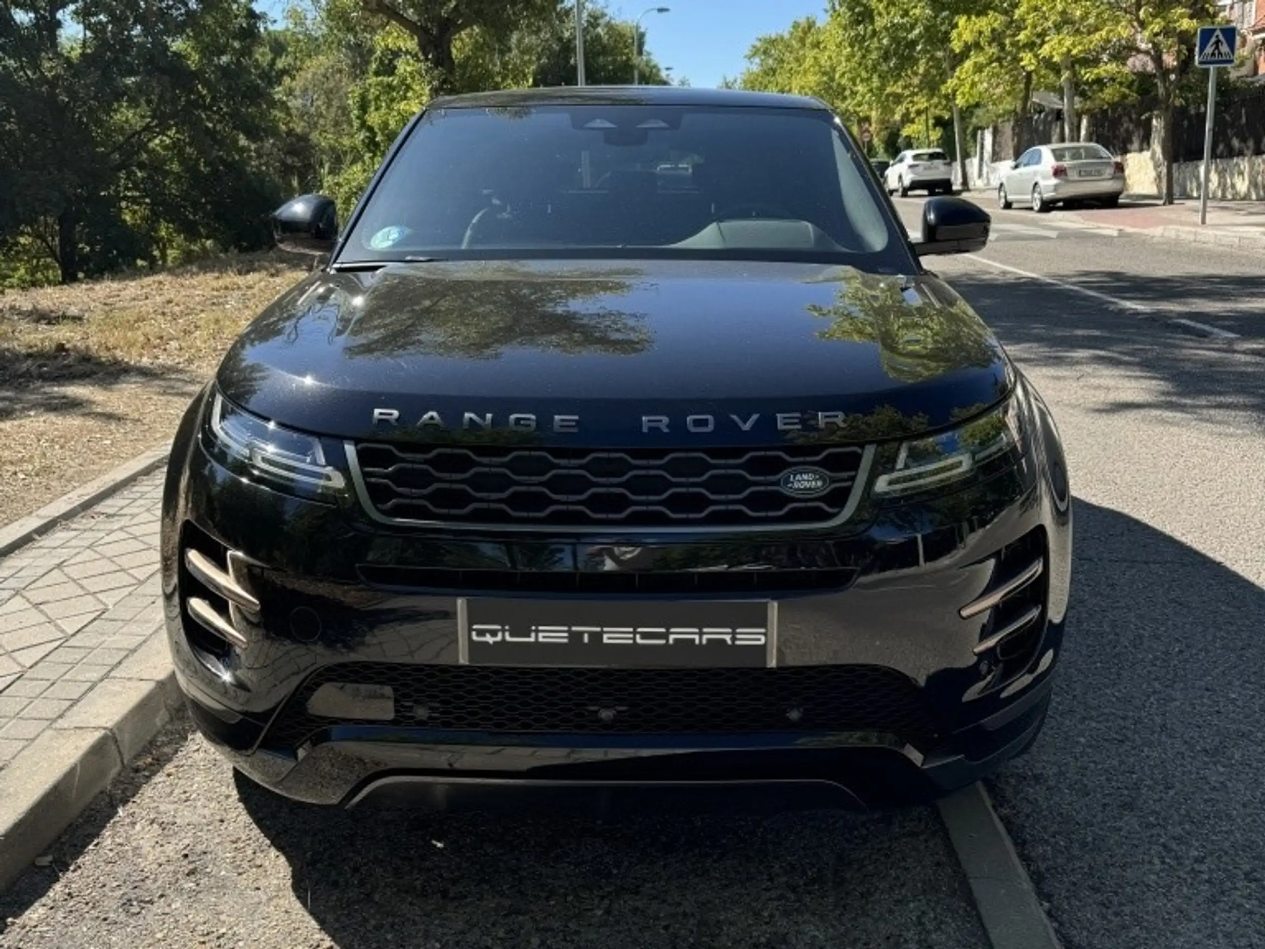 Land Rover - Range Rover Evoque