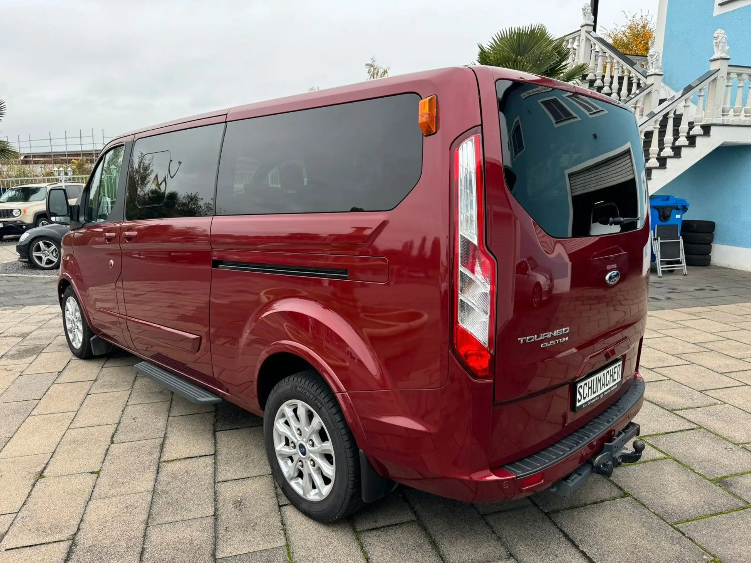 Ford - Tourneo Custom