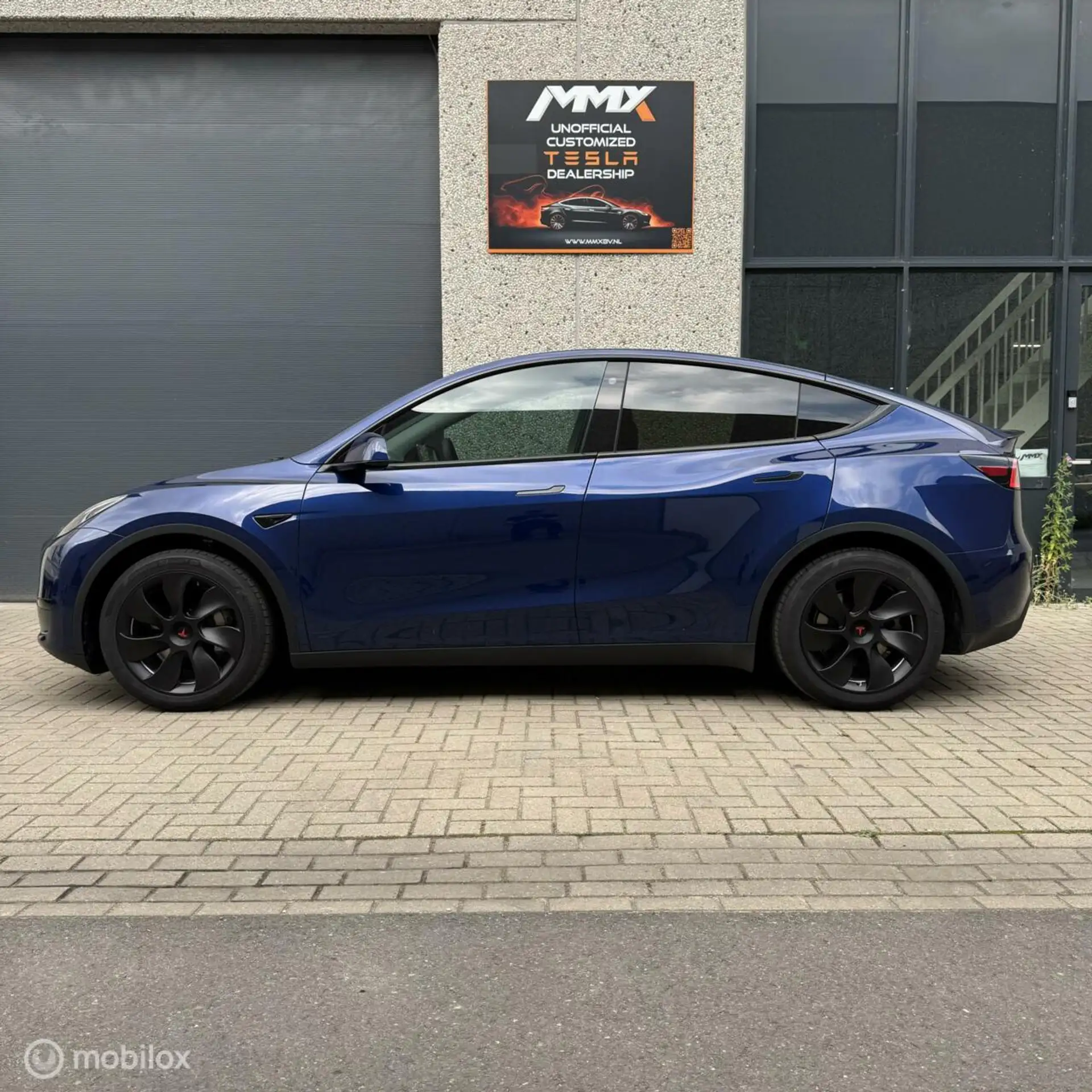 Tesla - Model Y