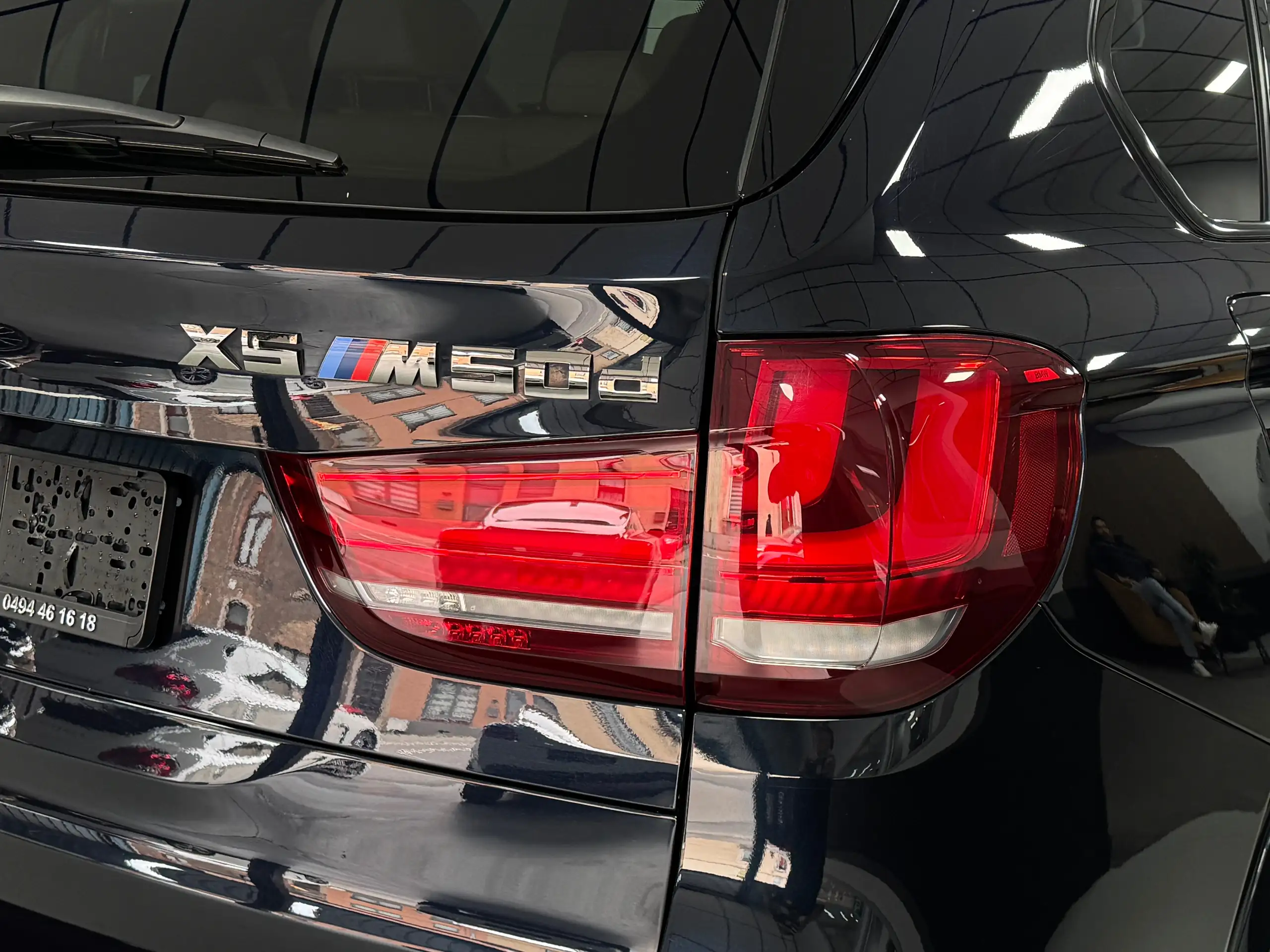 BMW - X5 M