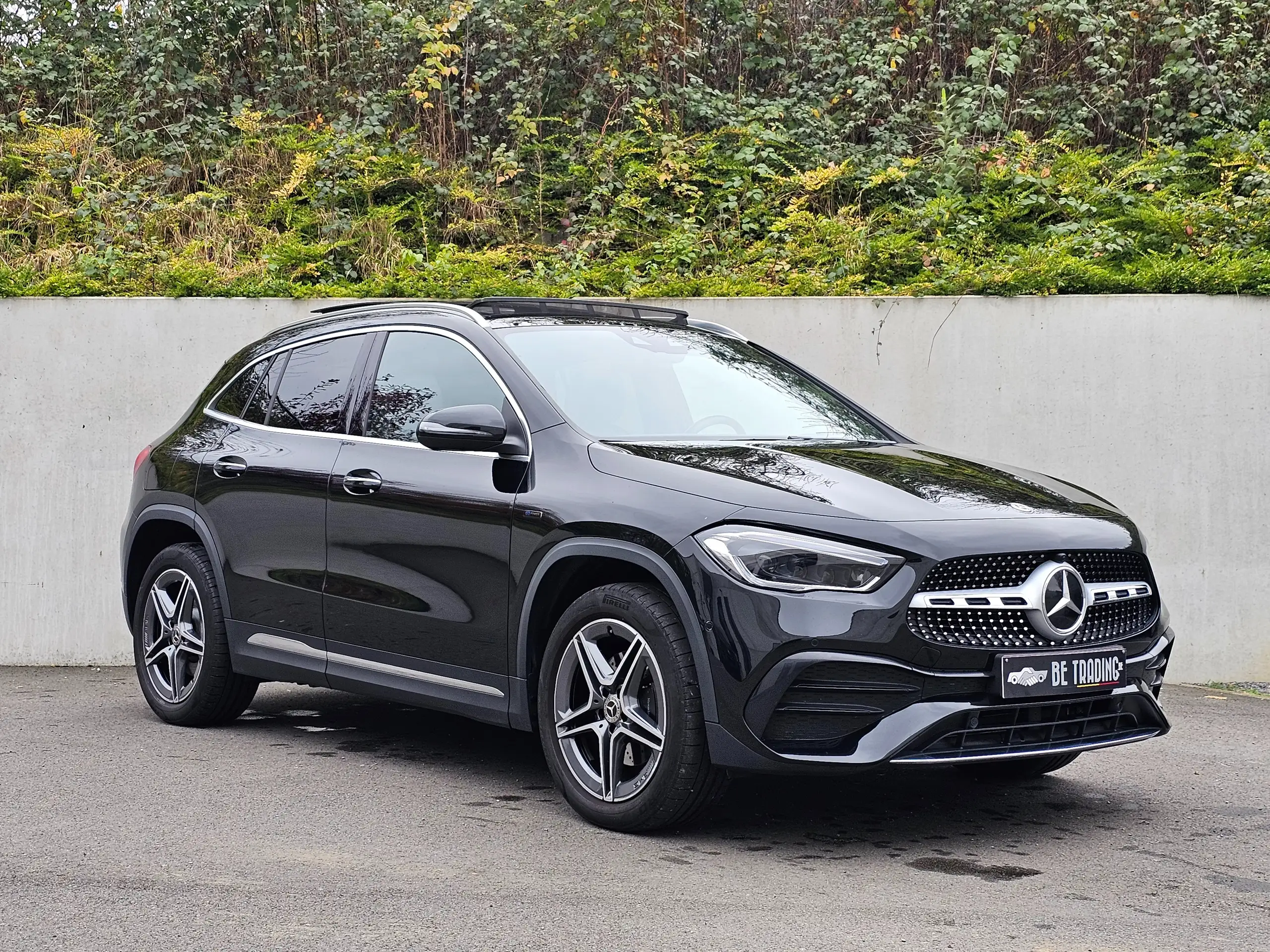 Mercedes-Benz - GLA 250