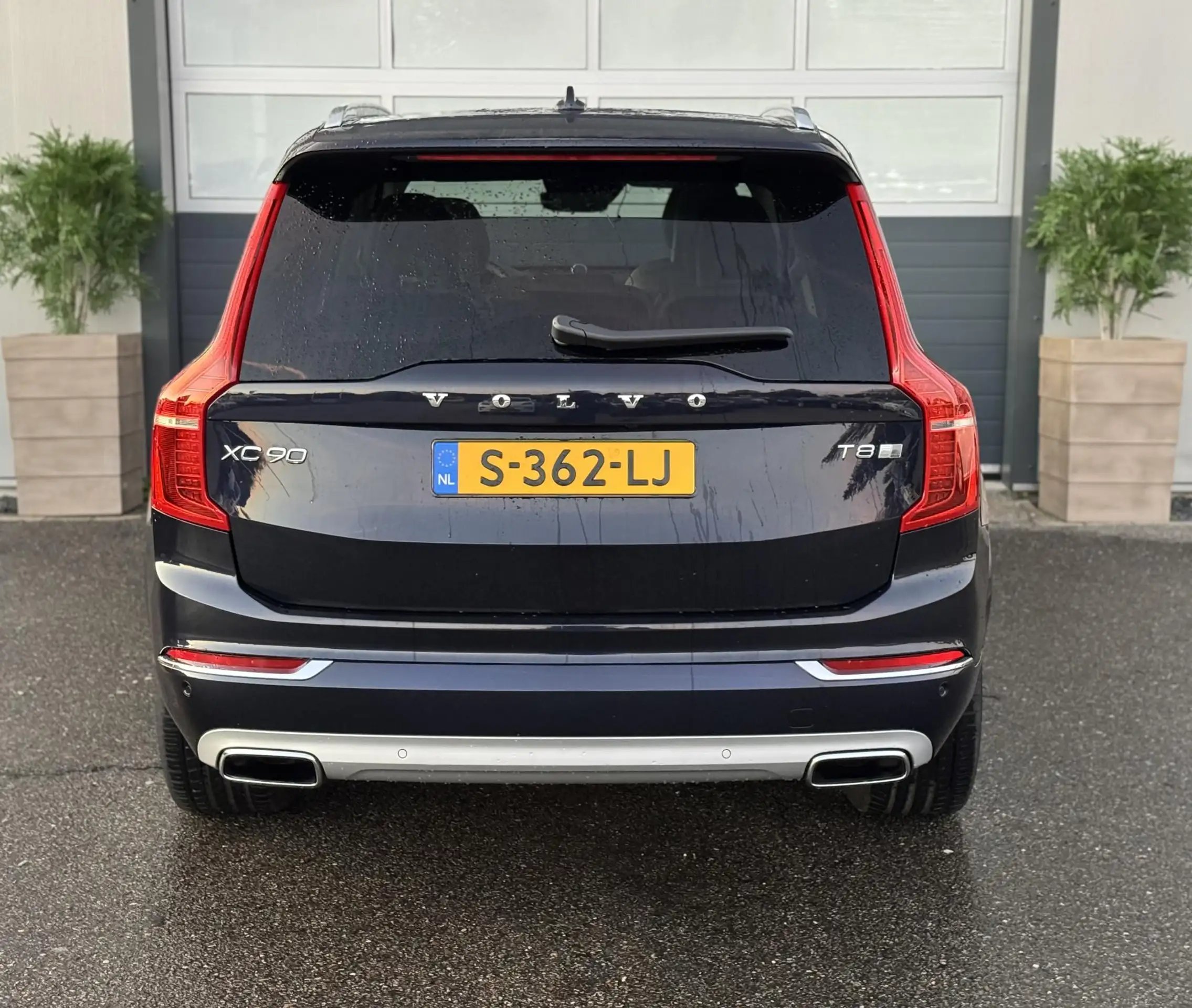 Volvo - XC90