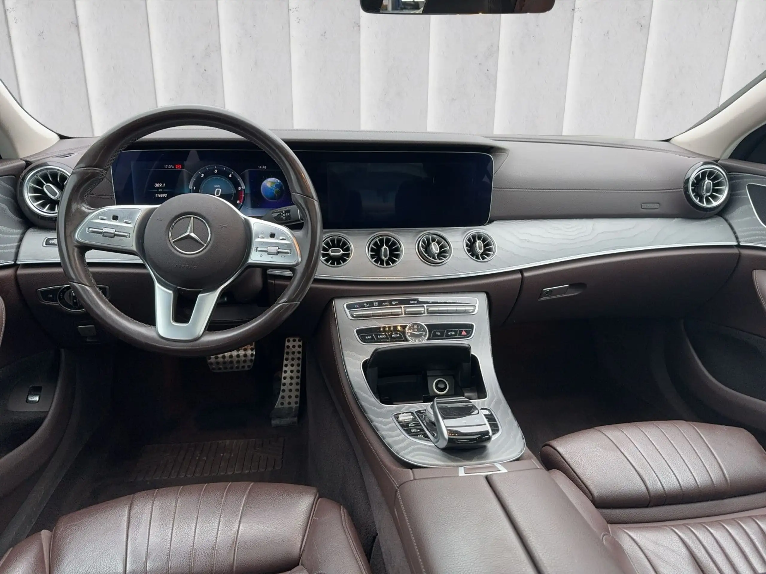 Mercedes-Benz - CLS 400