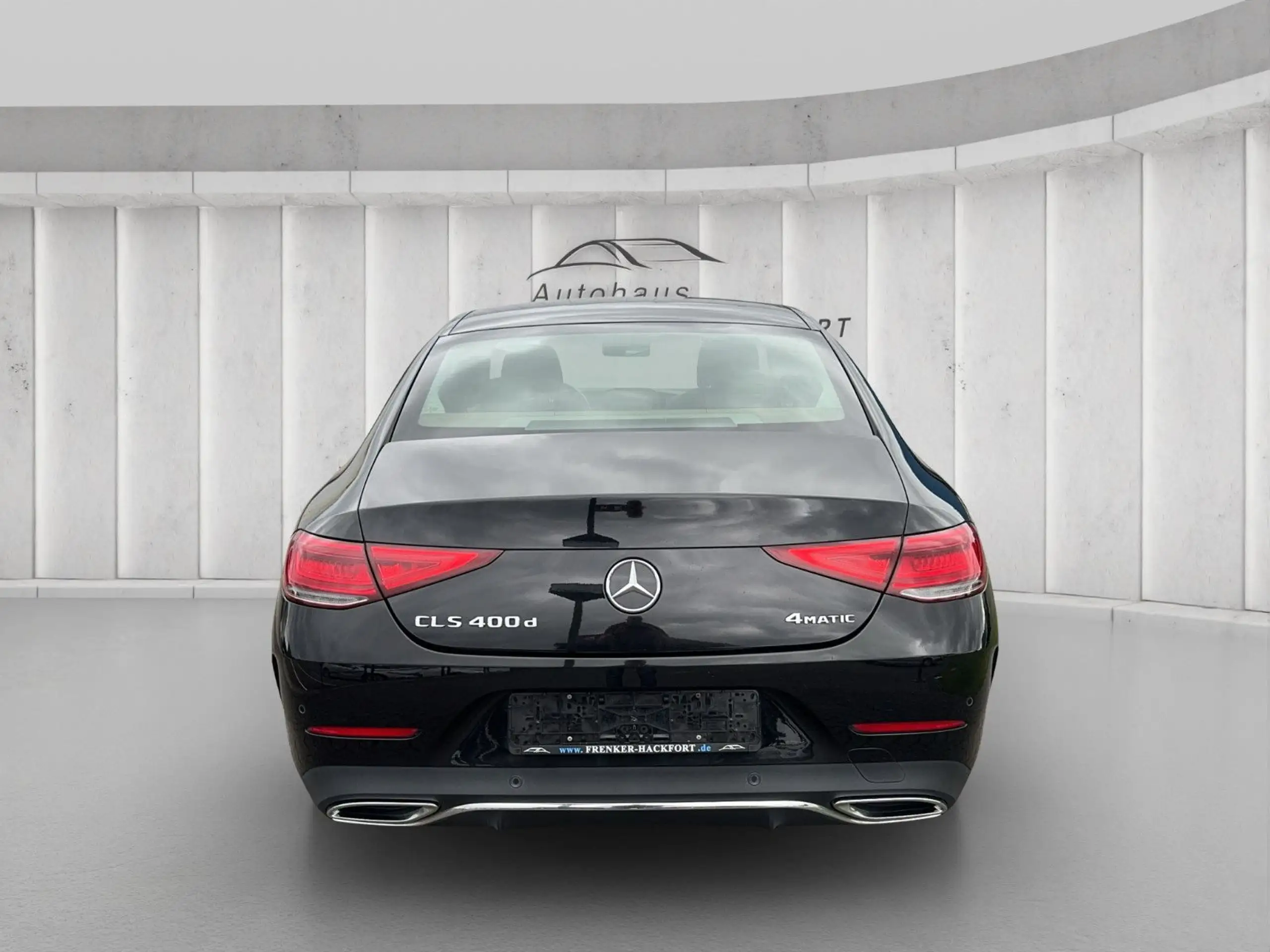 Mercedes-Benz - CLS 400