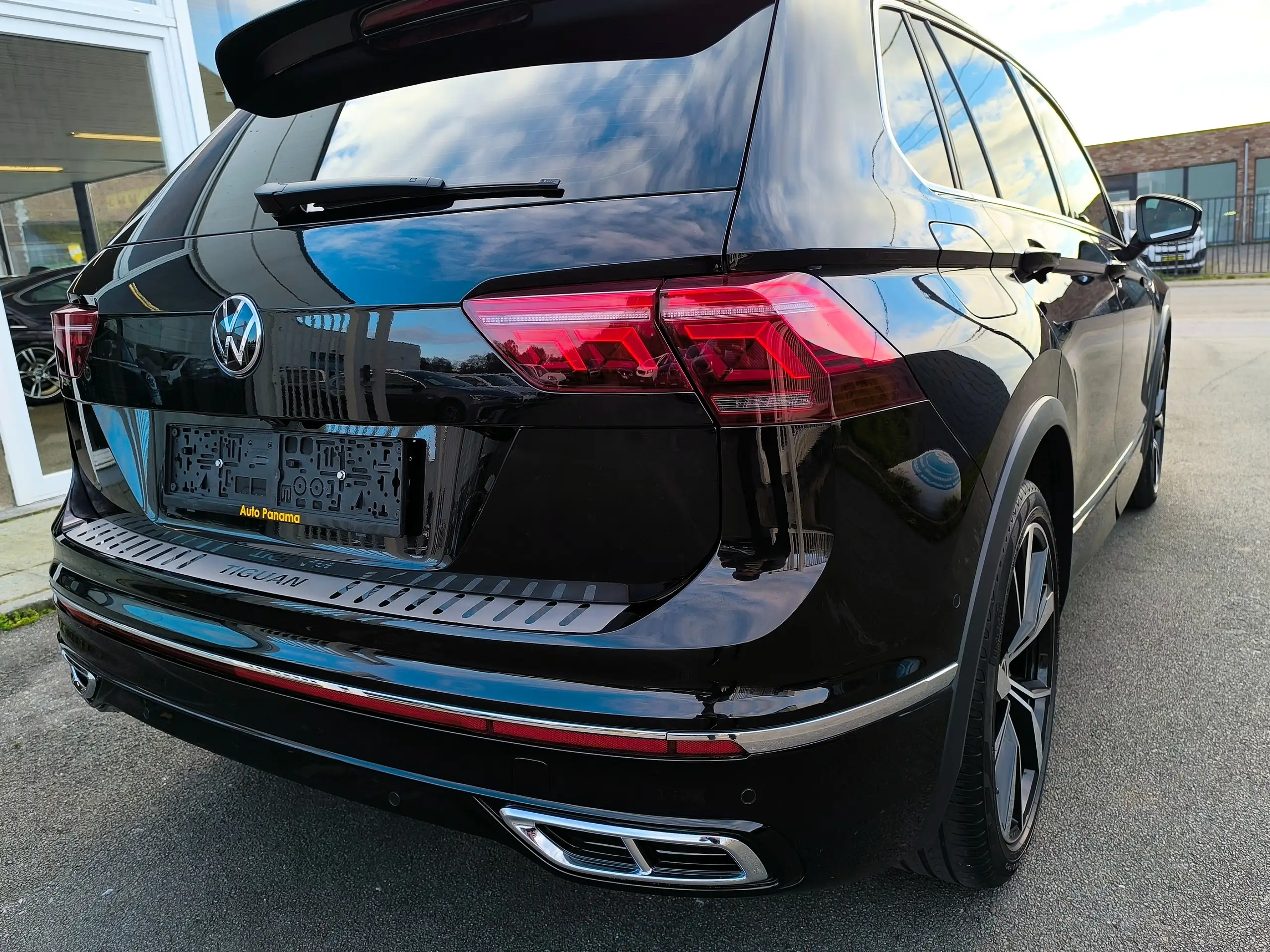 Volkswagen - Tiguan Allspace