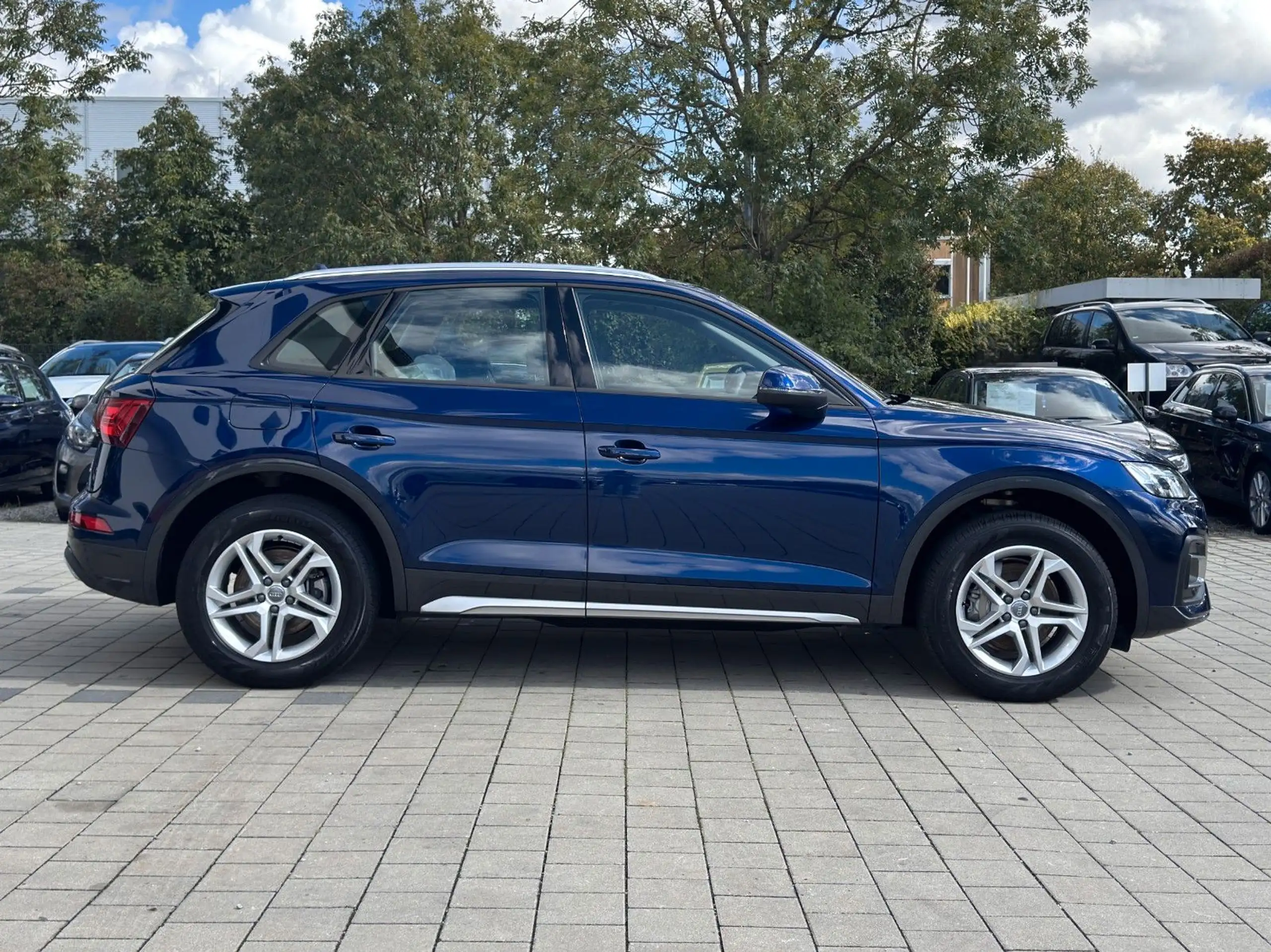 Audi - Q5