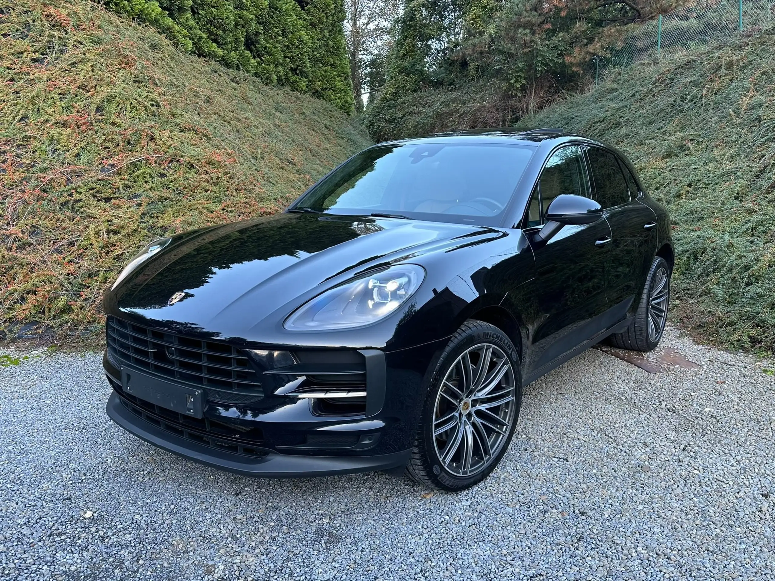 Porsche - Macan