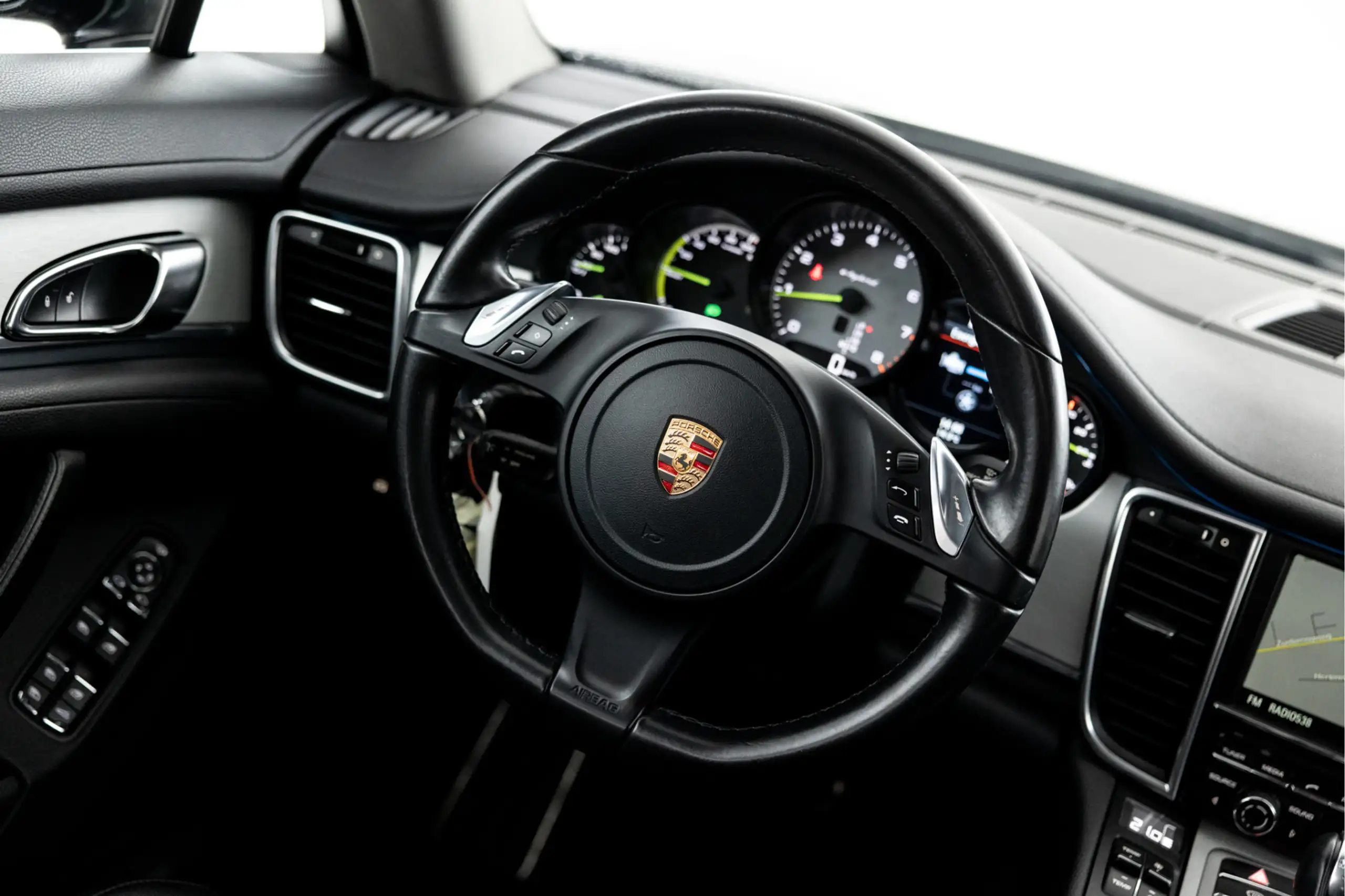 Porsche - Panamera