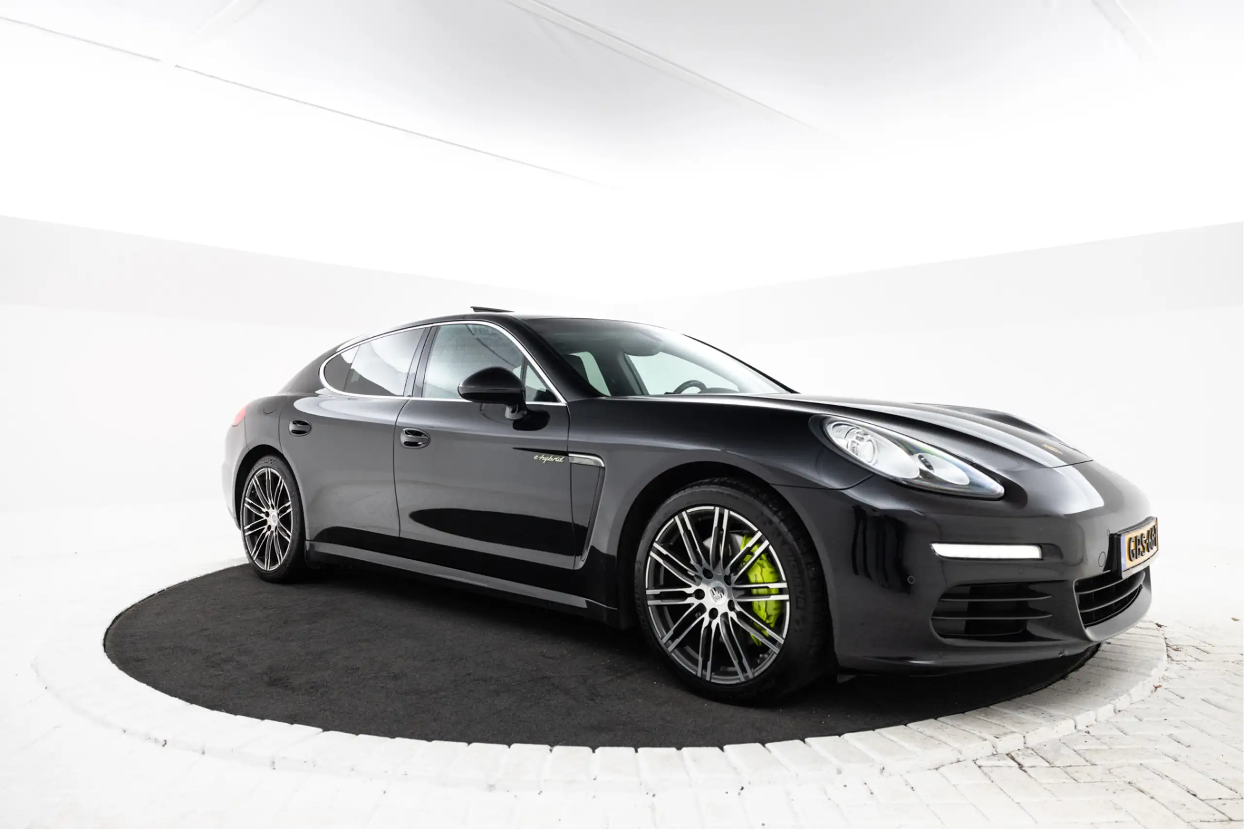 Porsche - Panamera