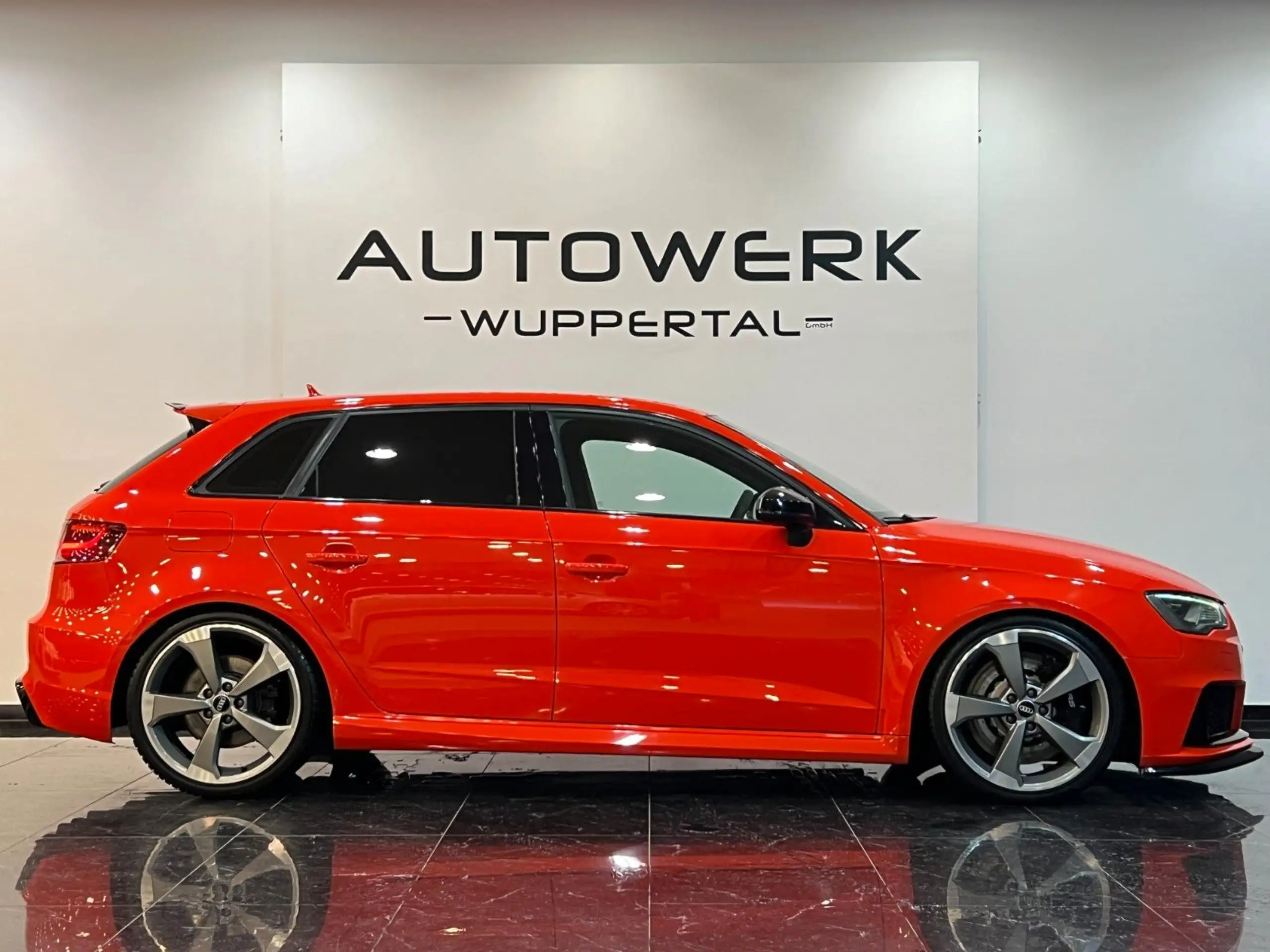 Audi - RS3