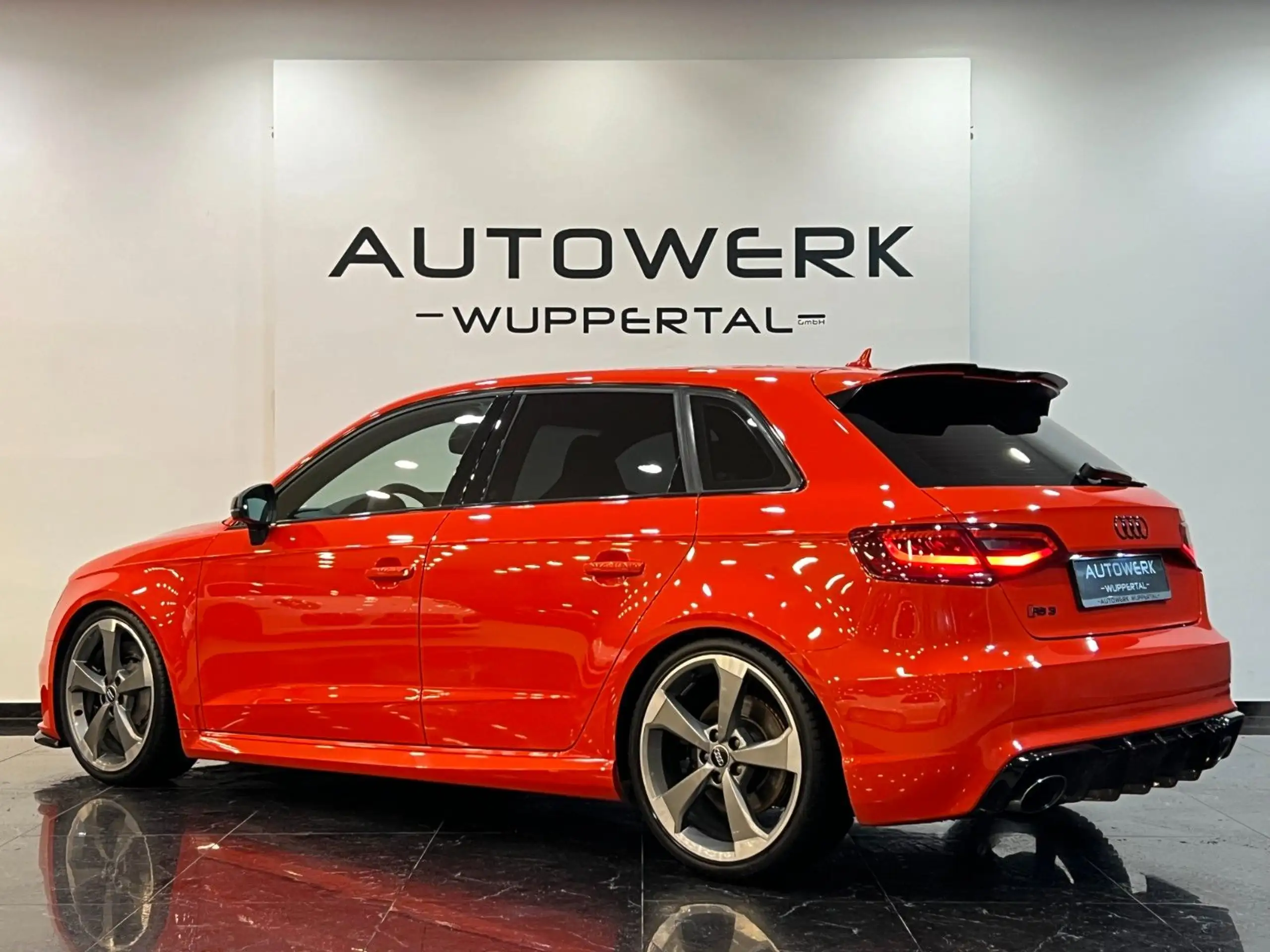 Audi - RS3