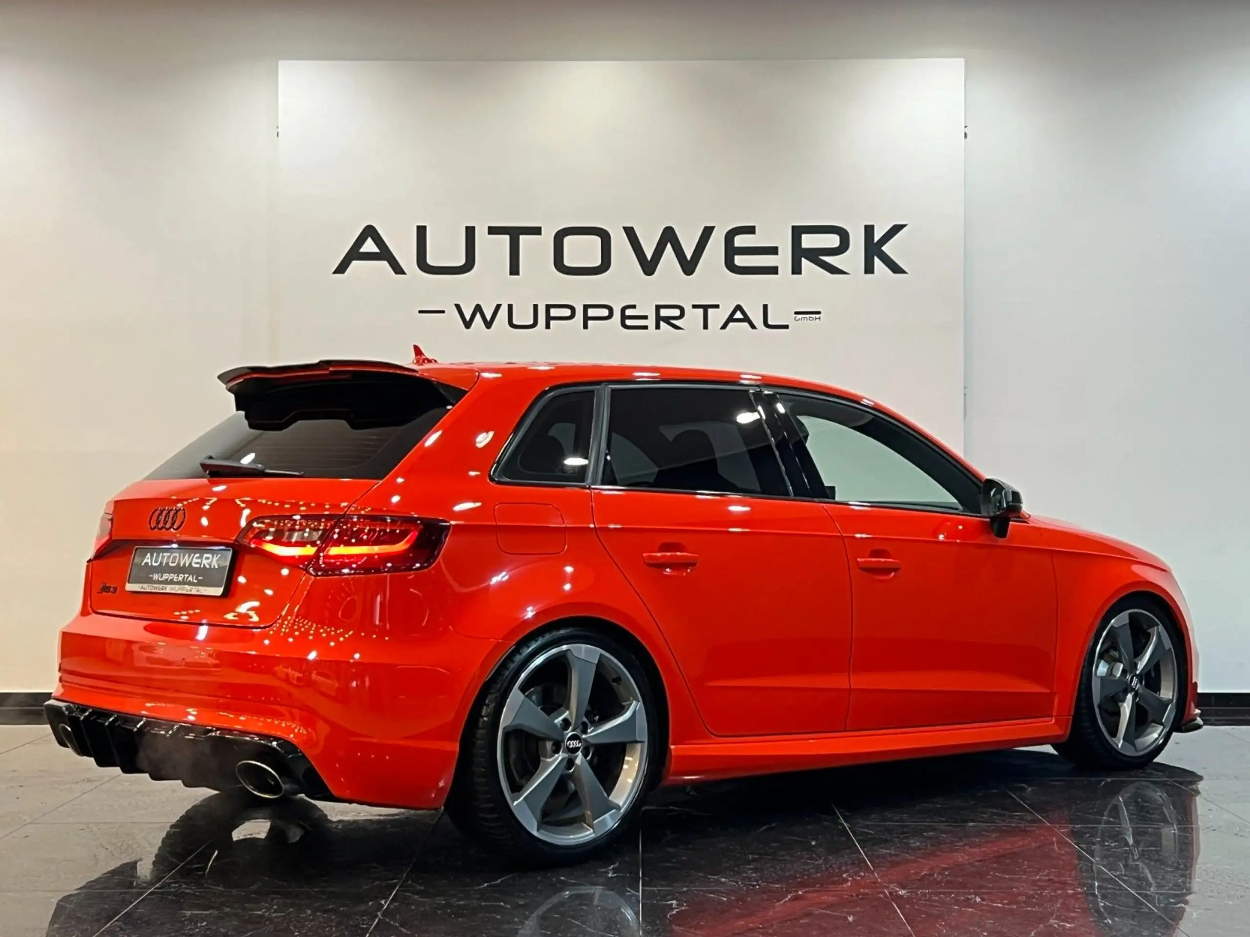 Audi - RS3