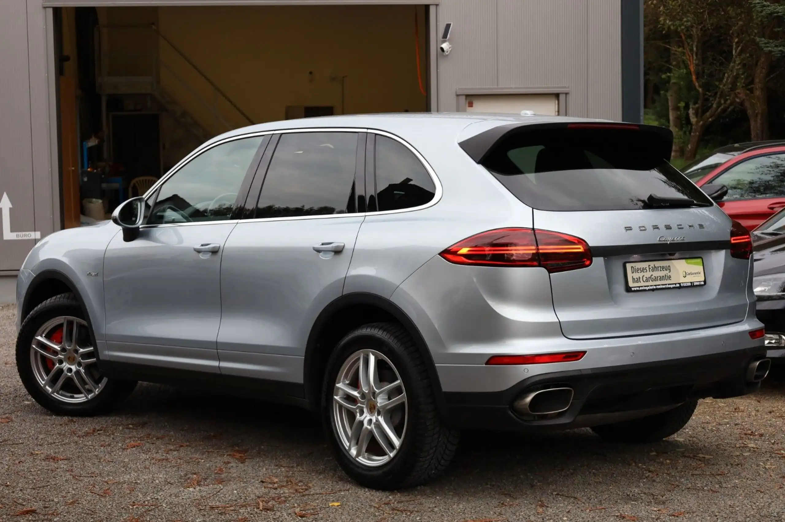 Porsche - Cayenne