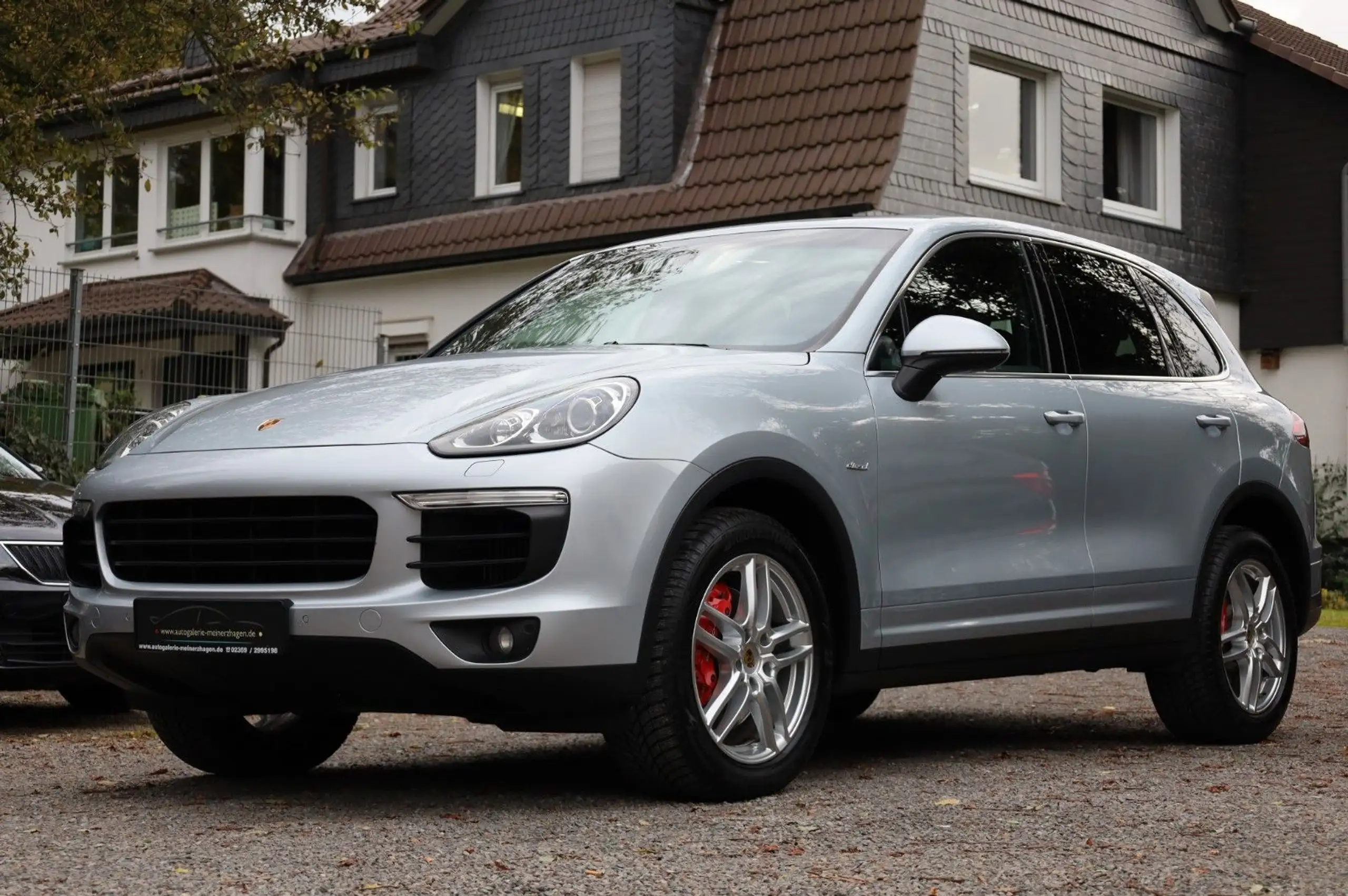 Porsche - Cayenne