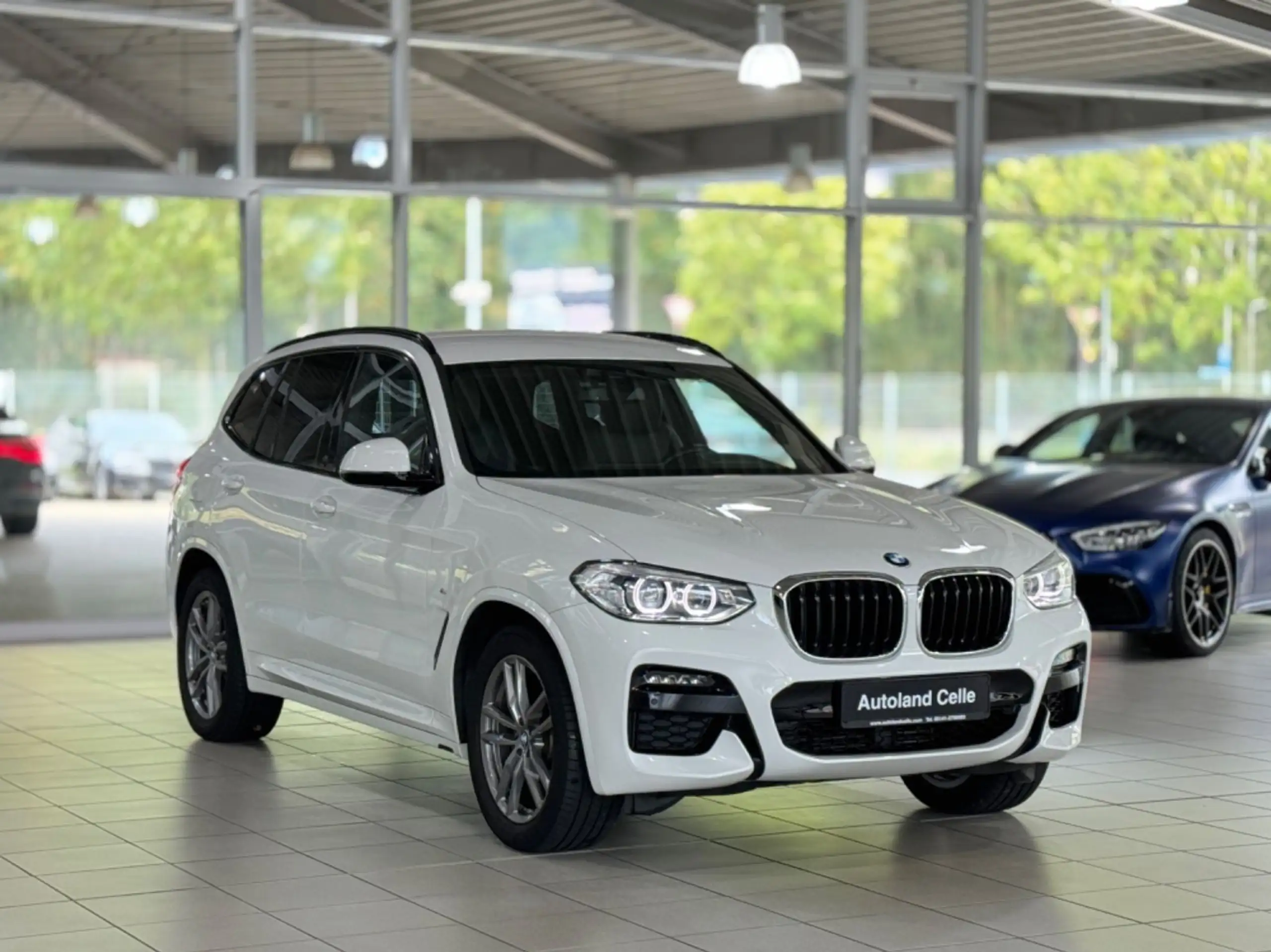 BMW - X3