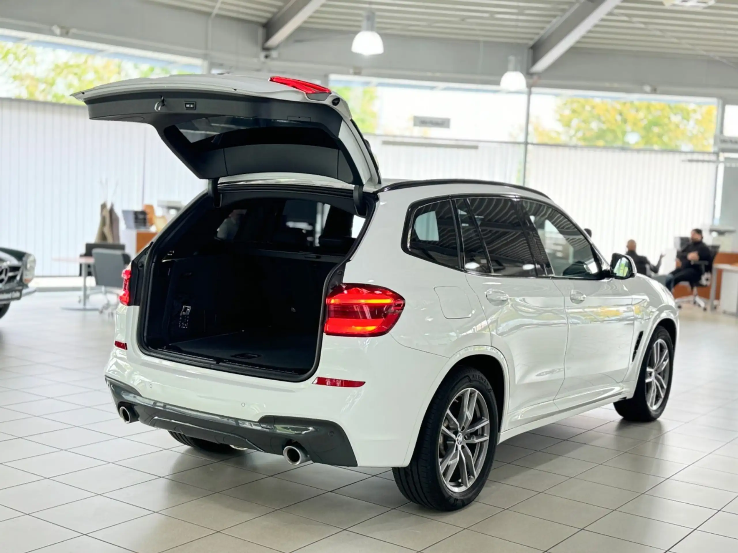 BMW - X3