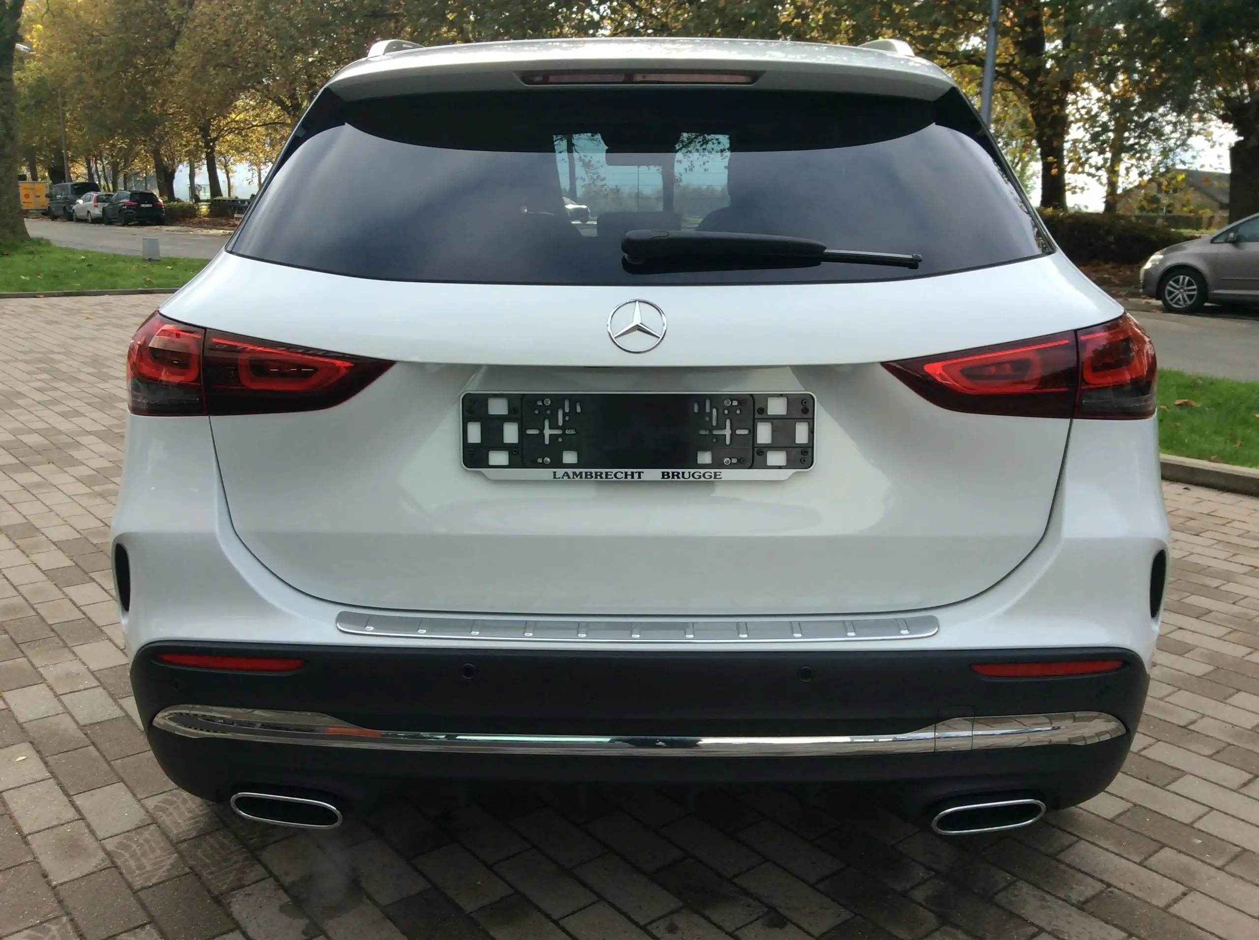 Mercedes-Benz - GLA 250