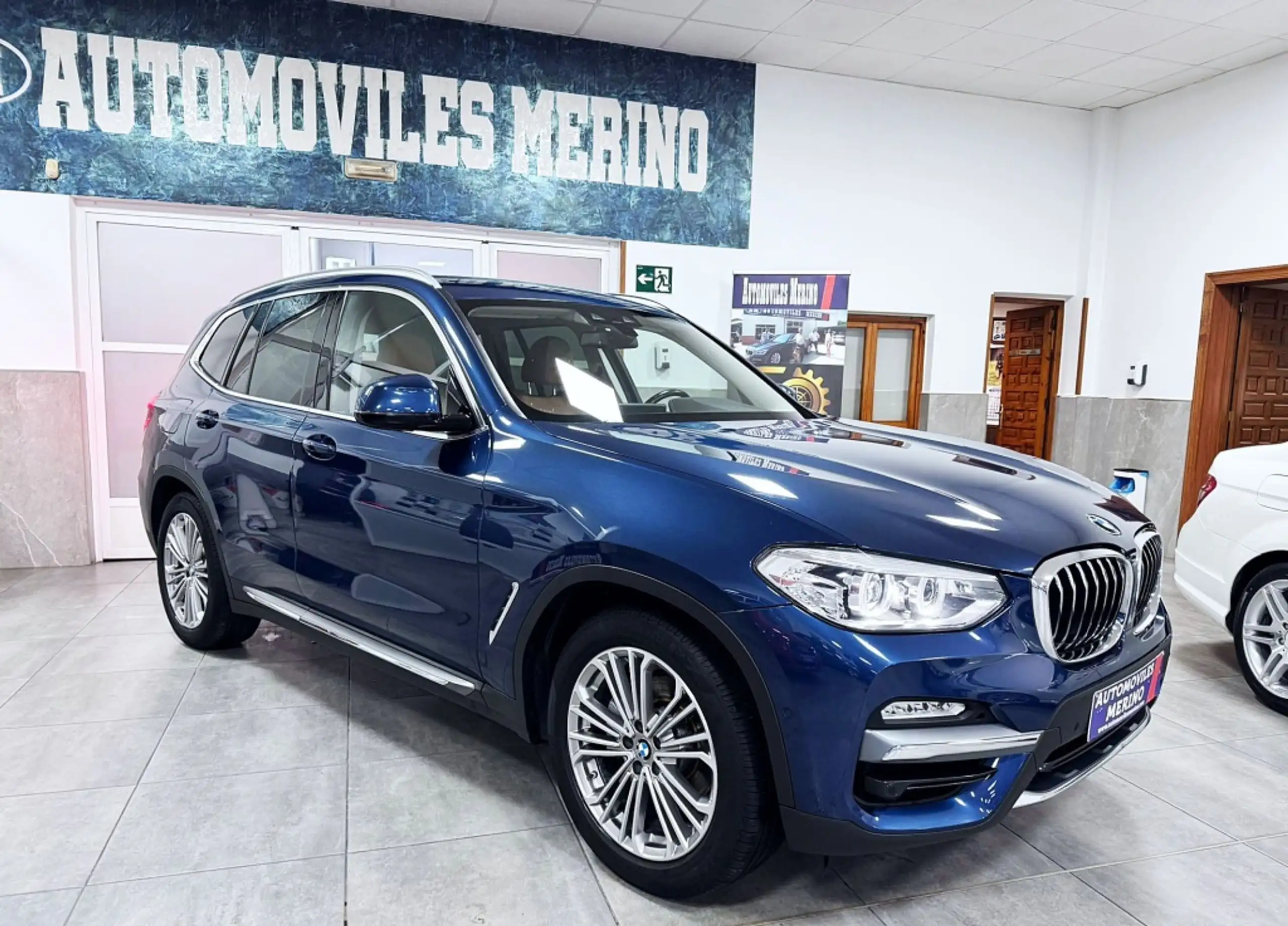 BMW - X3