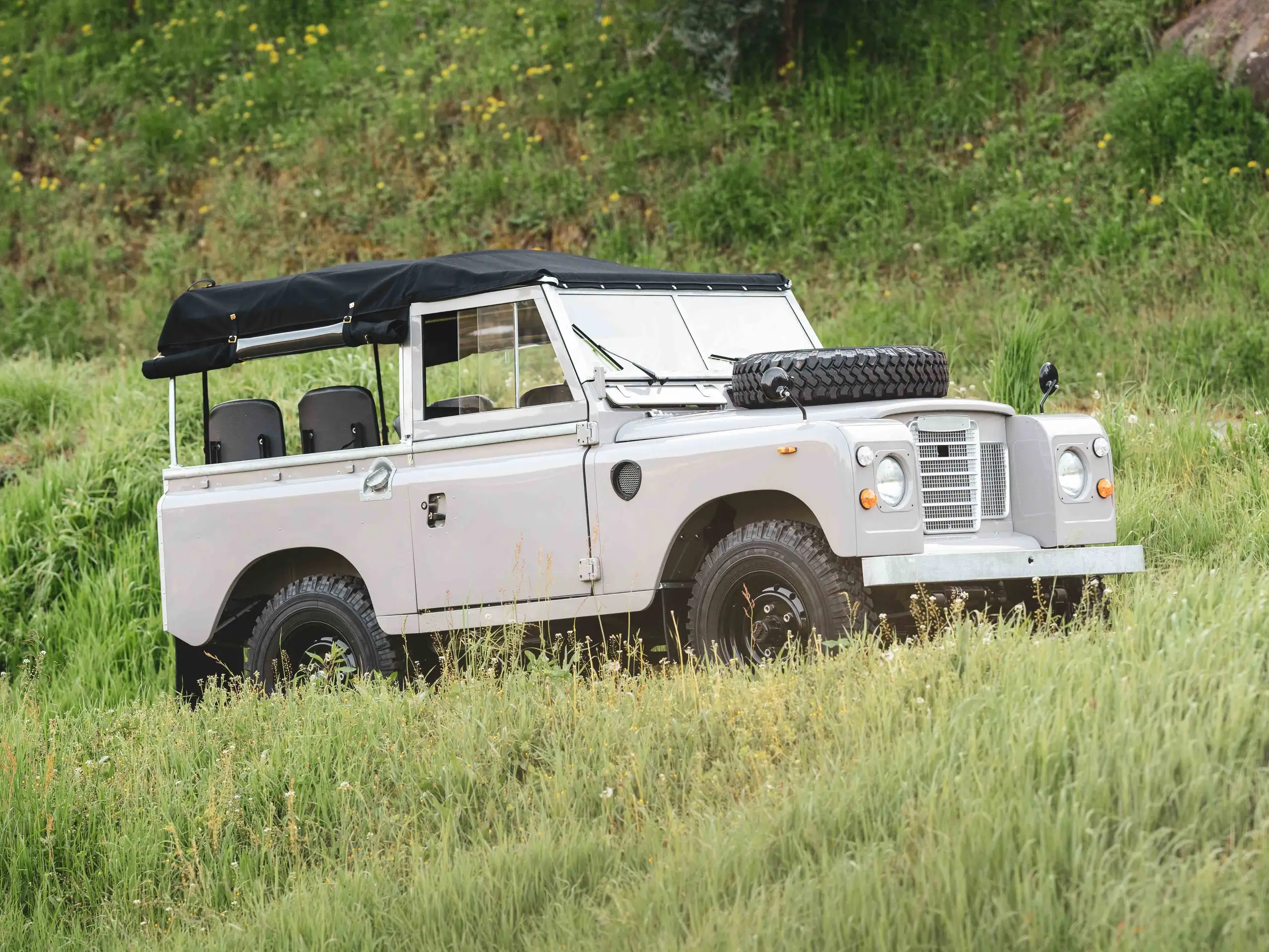 Land Rover Series 1983