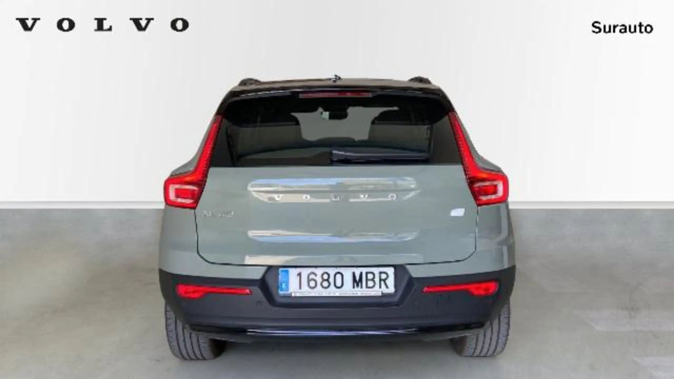 Volvo - XC40