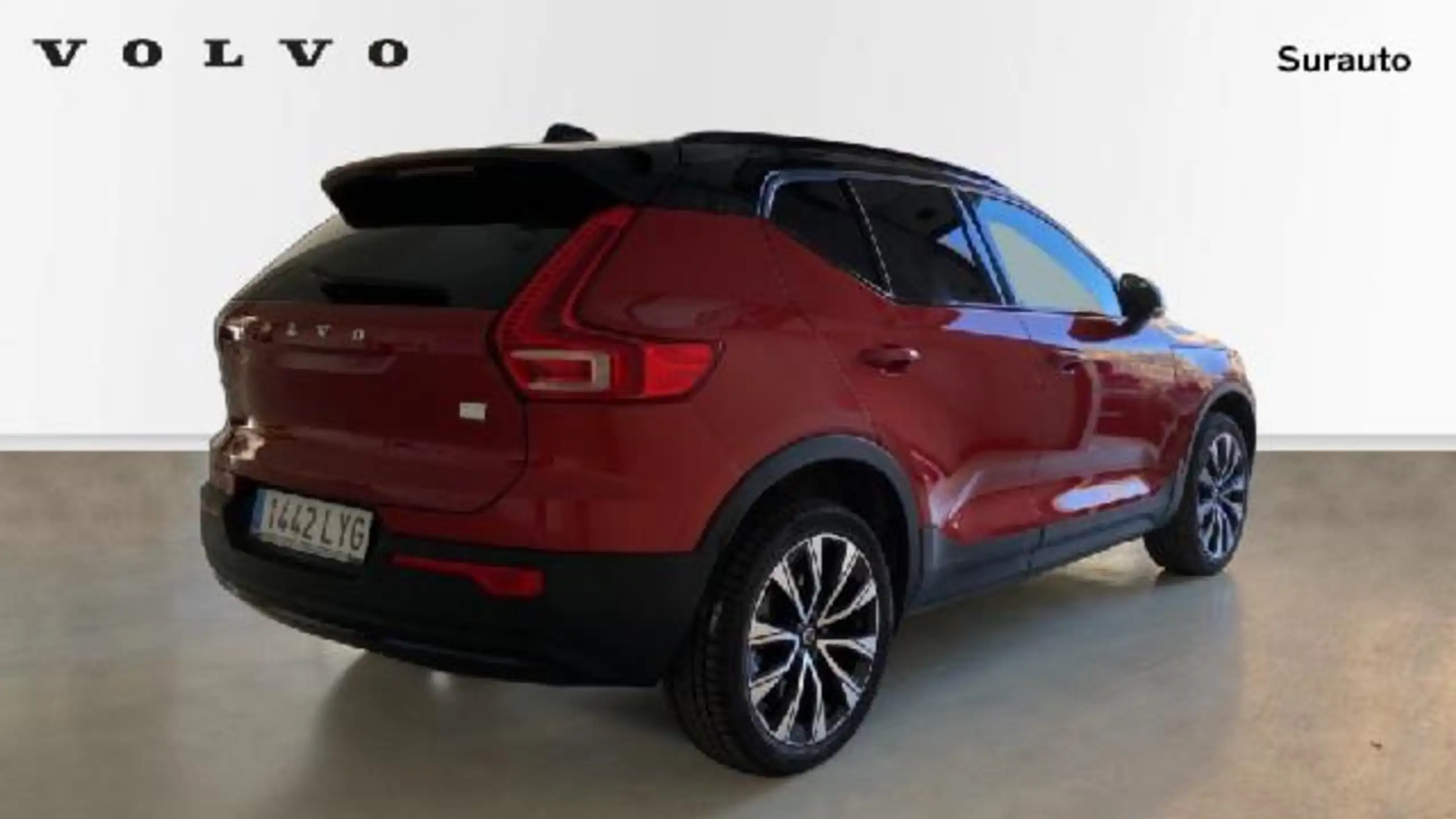 Volvo - XC40