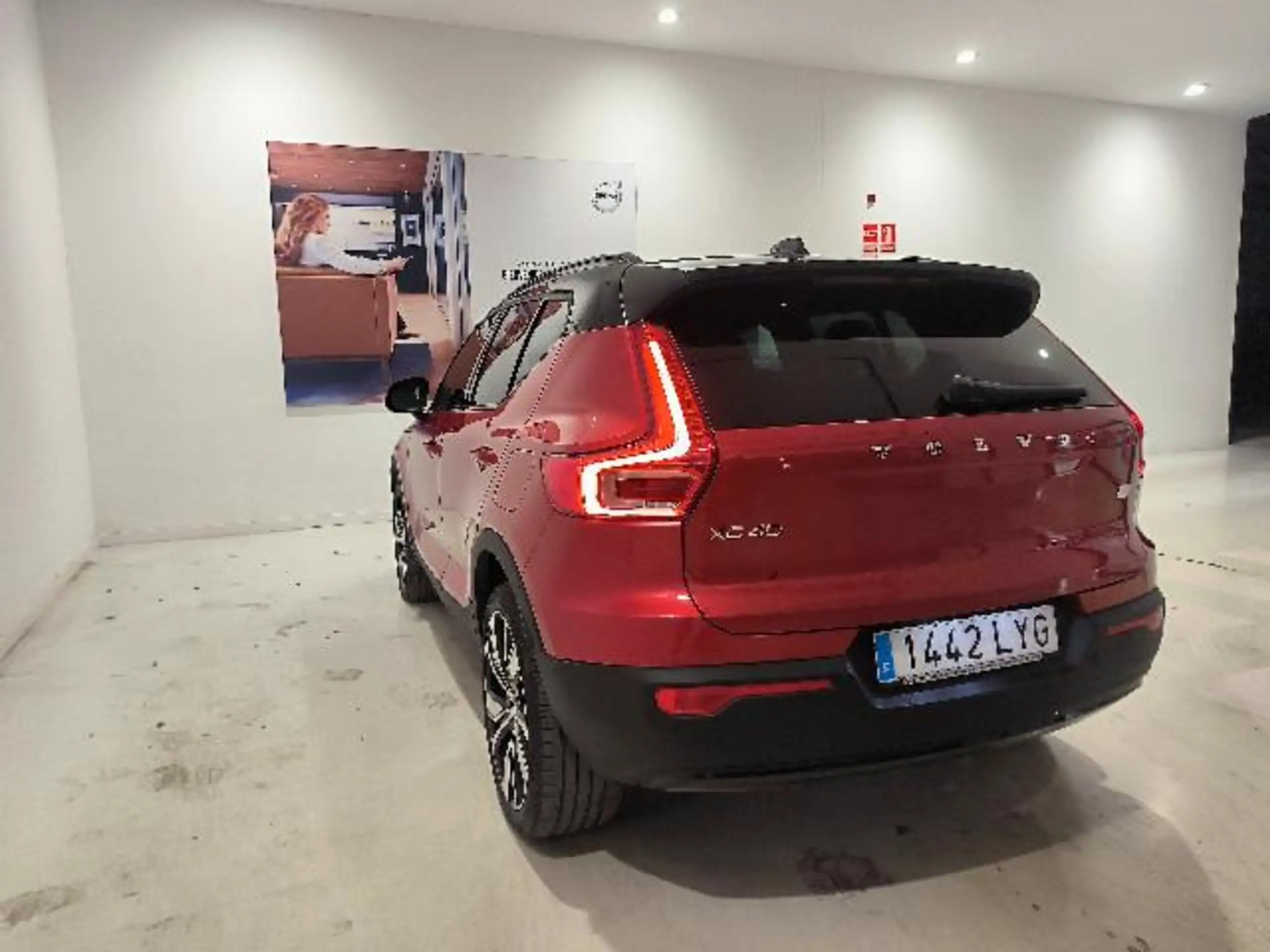 Volvo - XC40