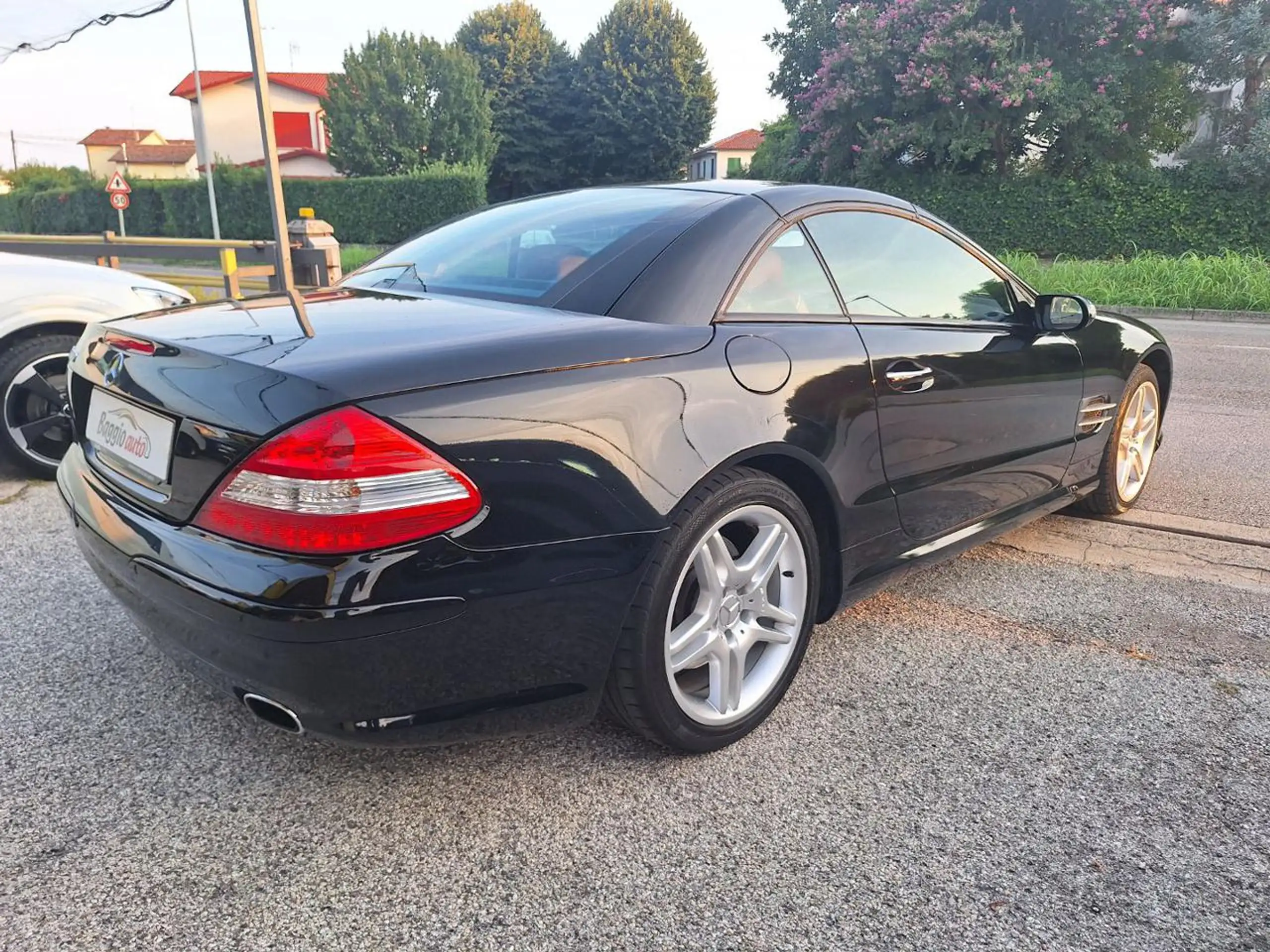 Mercedes-Benz - SL 500