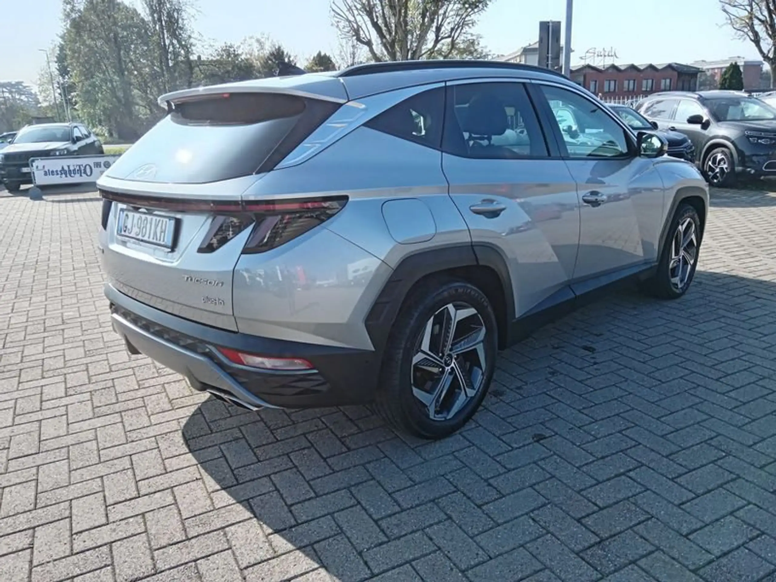 Hyundai - TUCSON