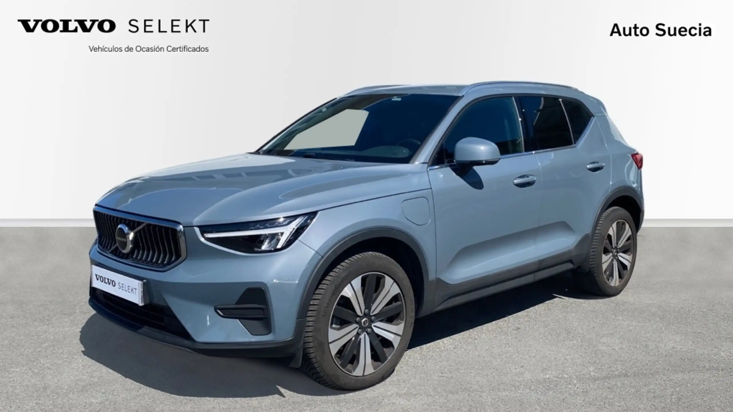 Volvo - XC40