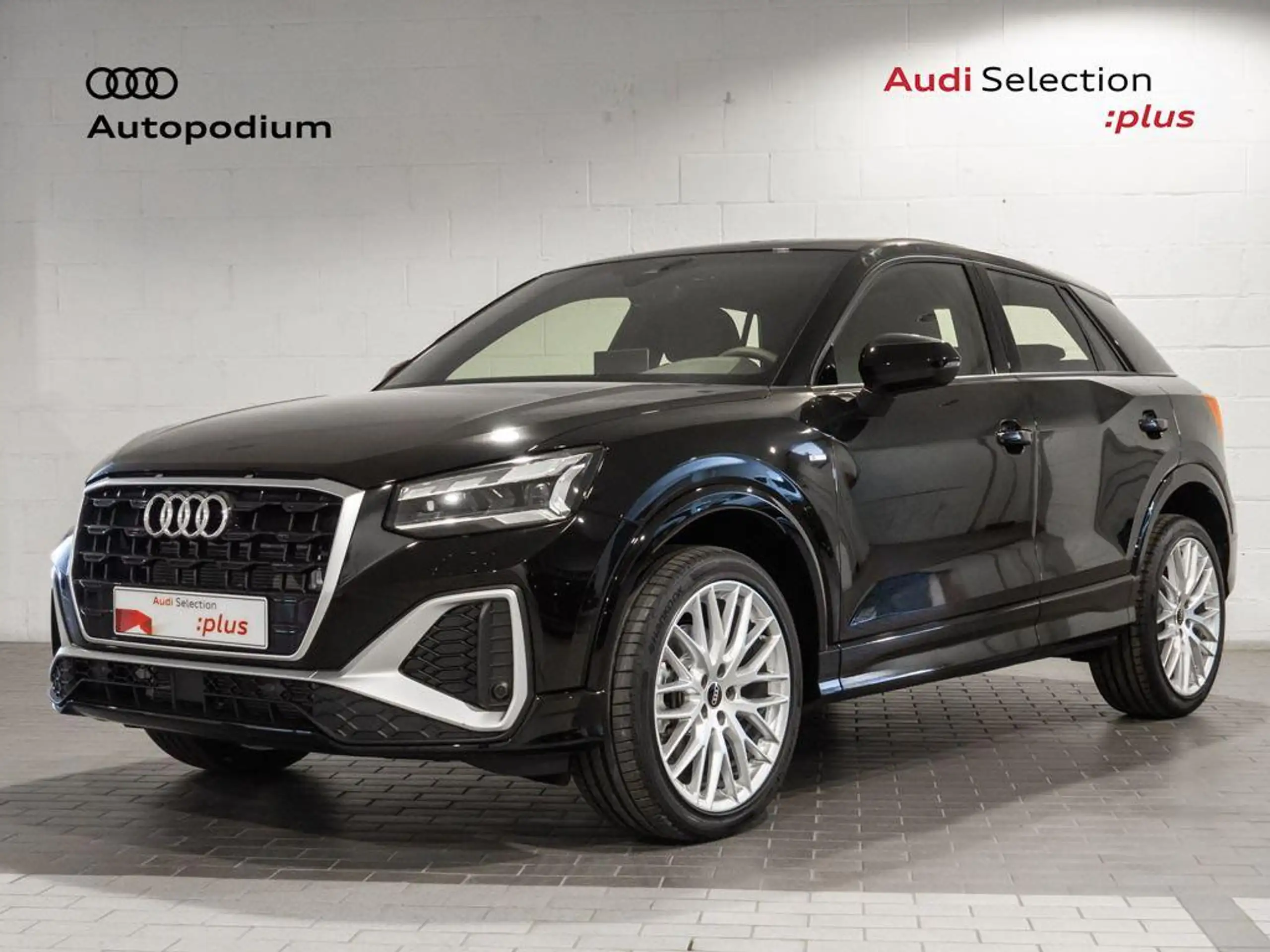 Audi - Q2