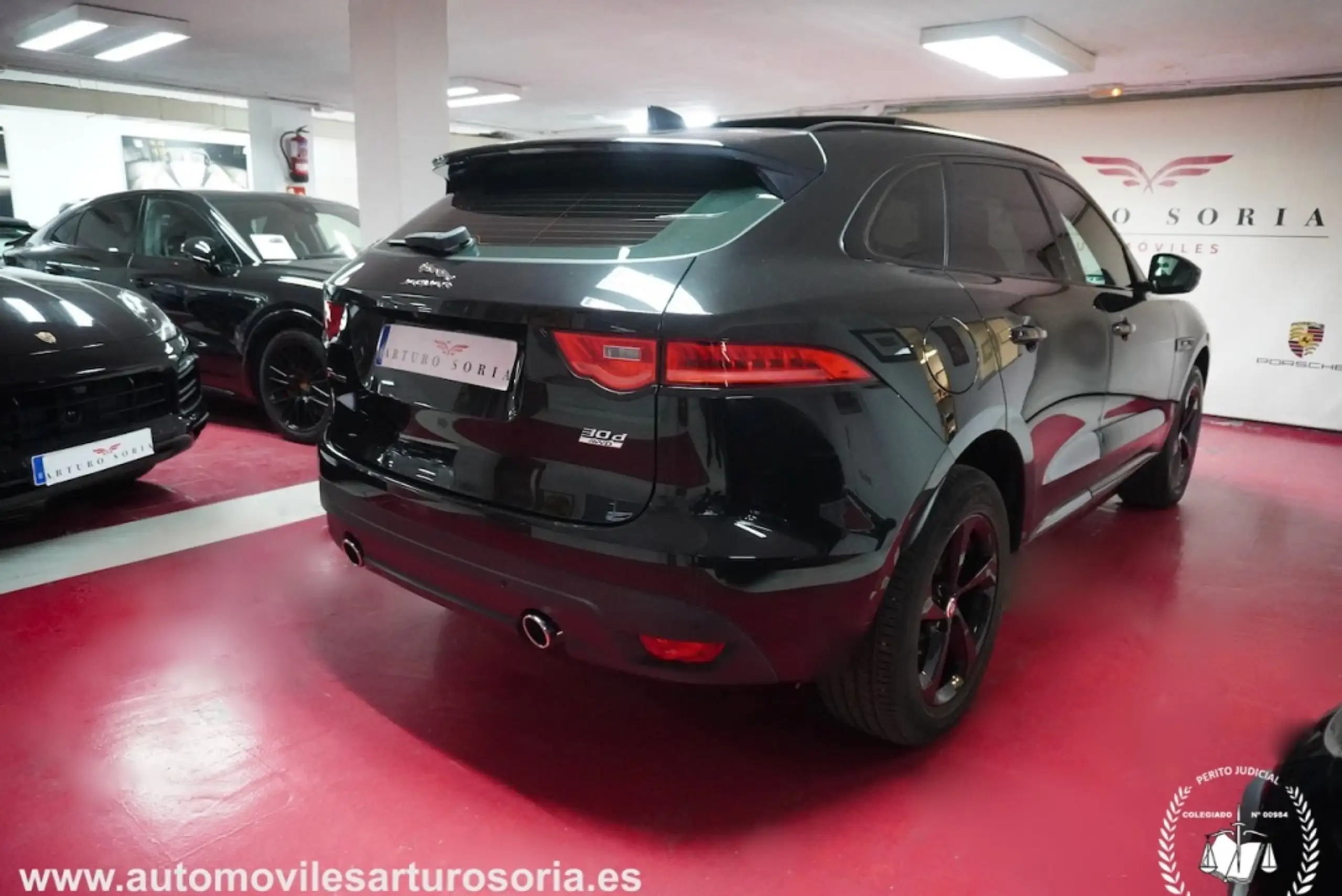 Jaguar - F-Pace