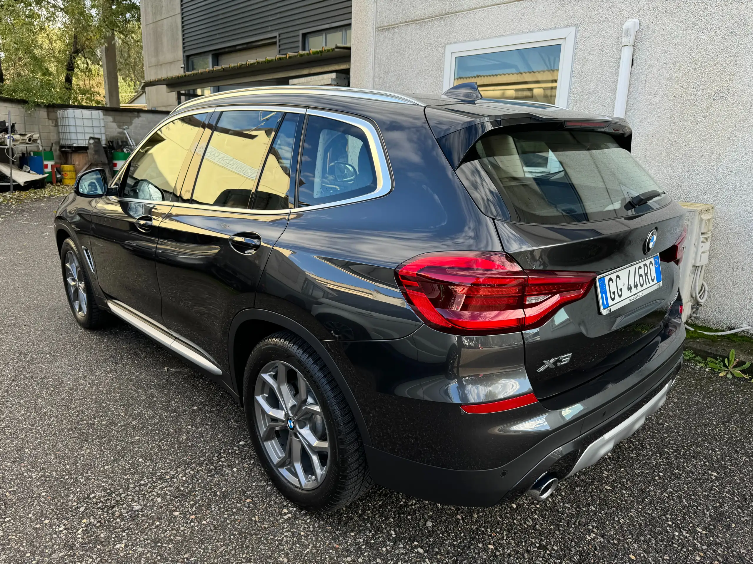 BMW - X3