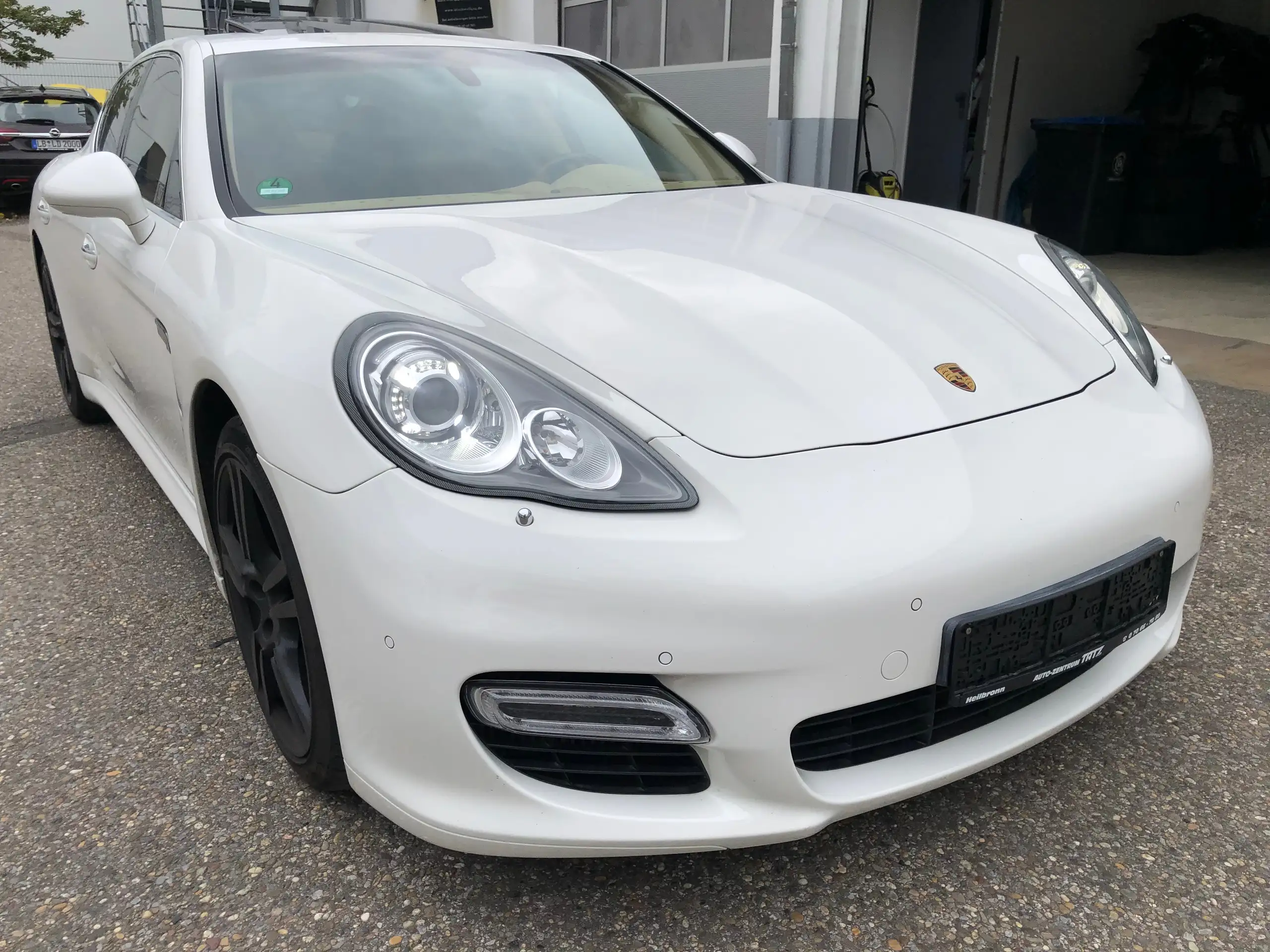 Porsche - Panamera