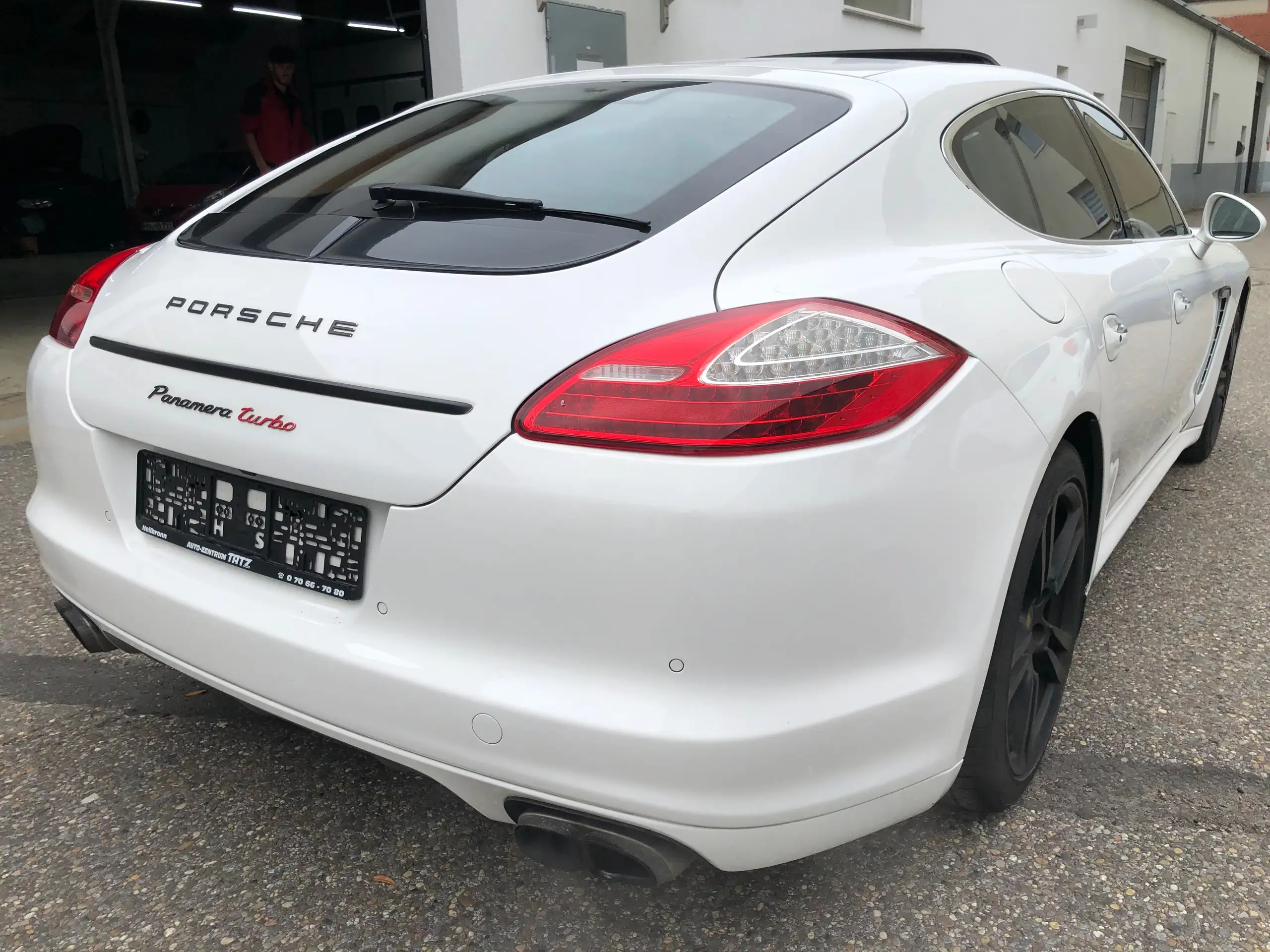 Porsche - Panamera