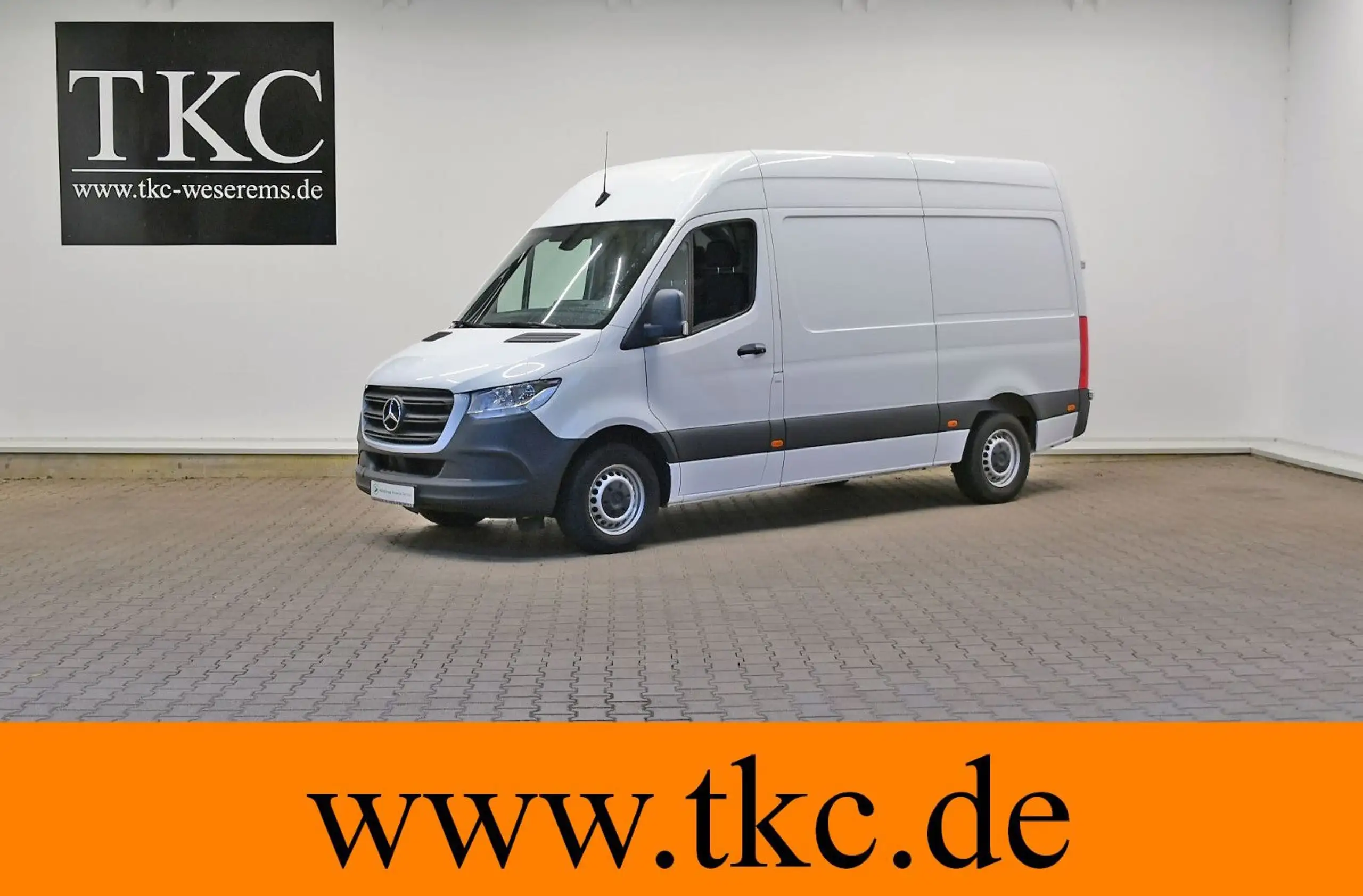 Mercedes-Benz - Sprinter