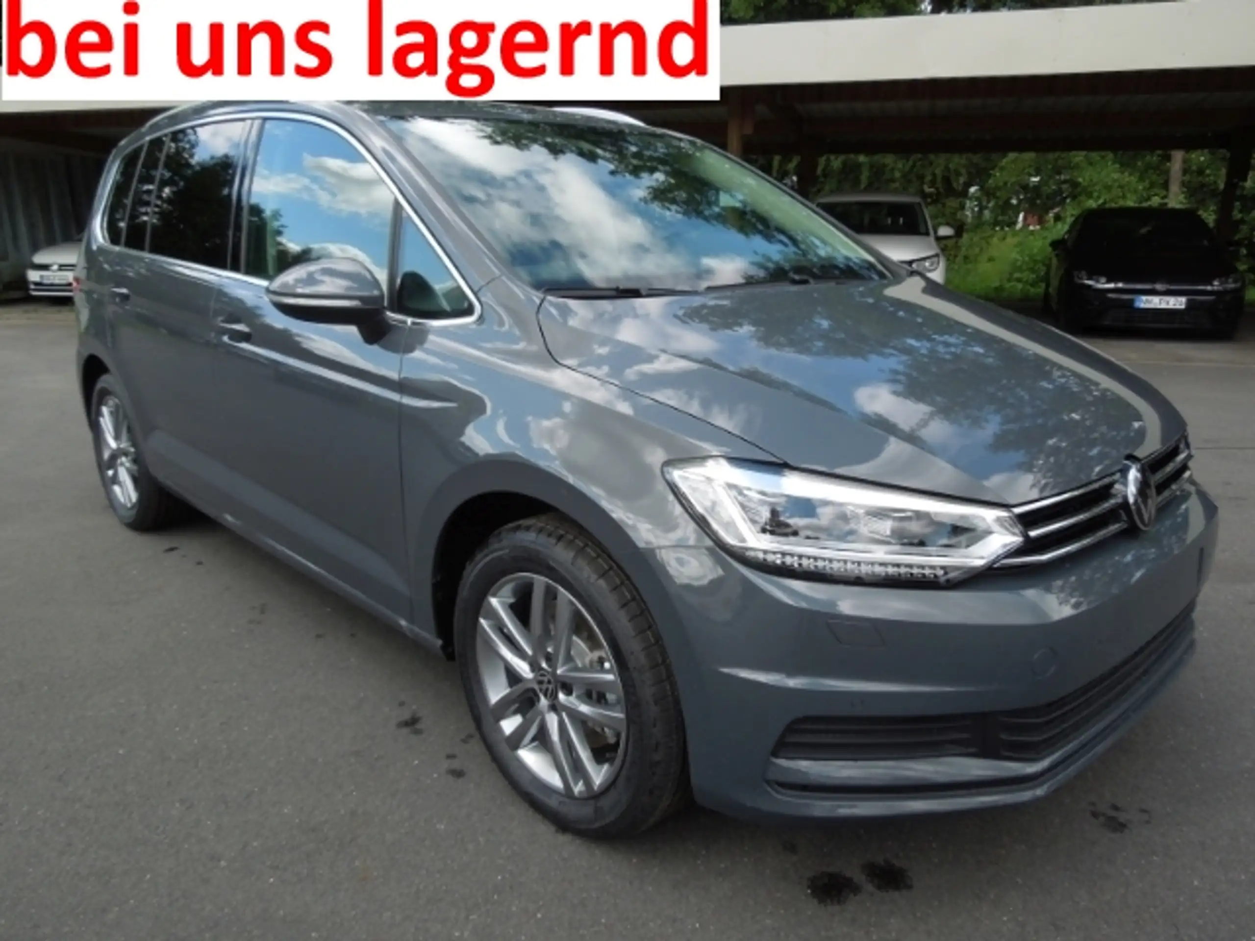 Volkswagen - Touran