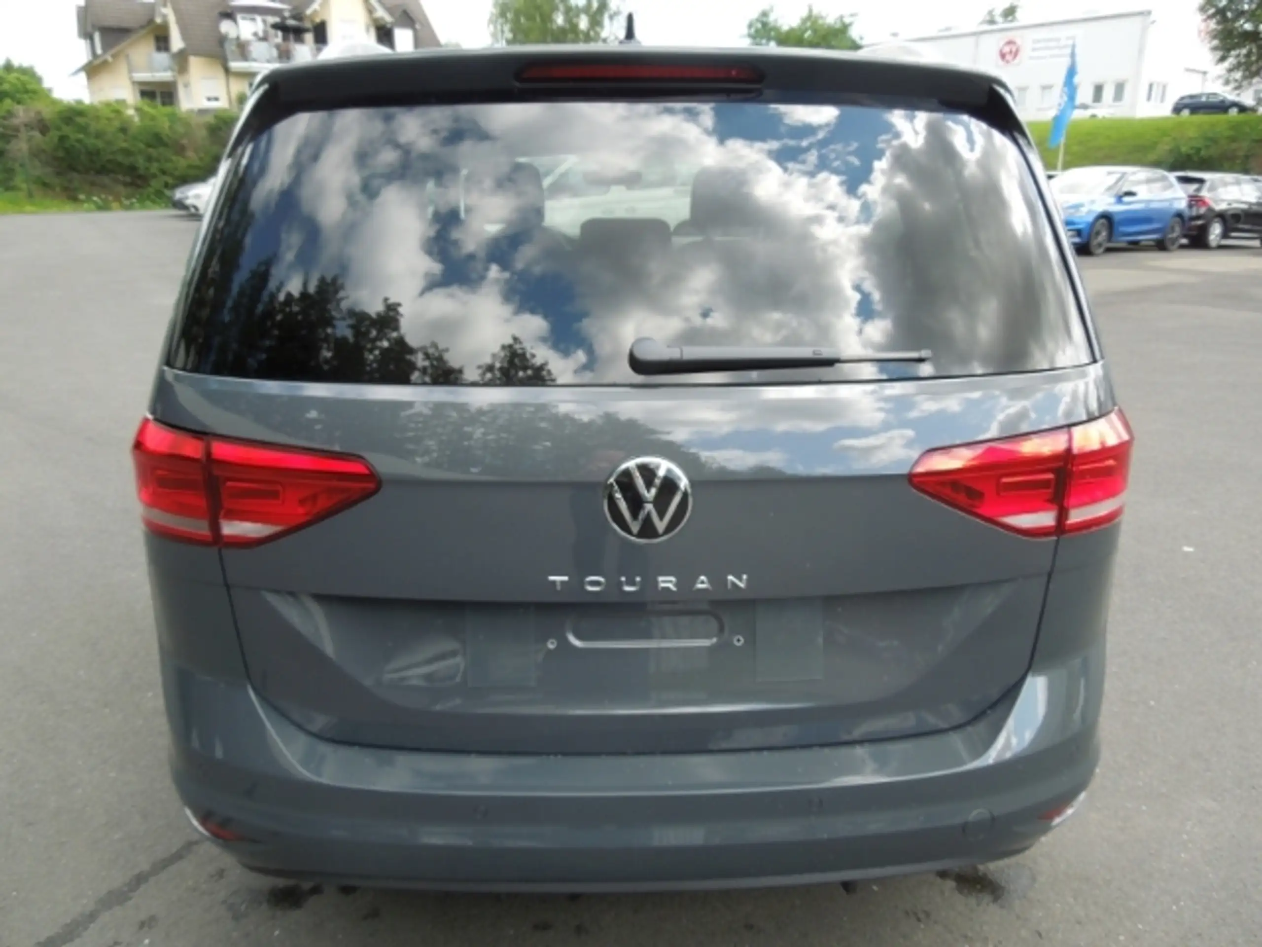 Volkswagen - Touran