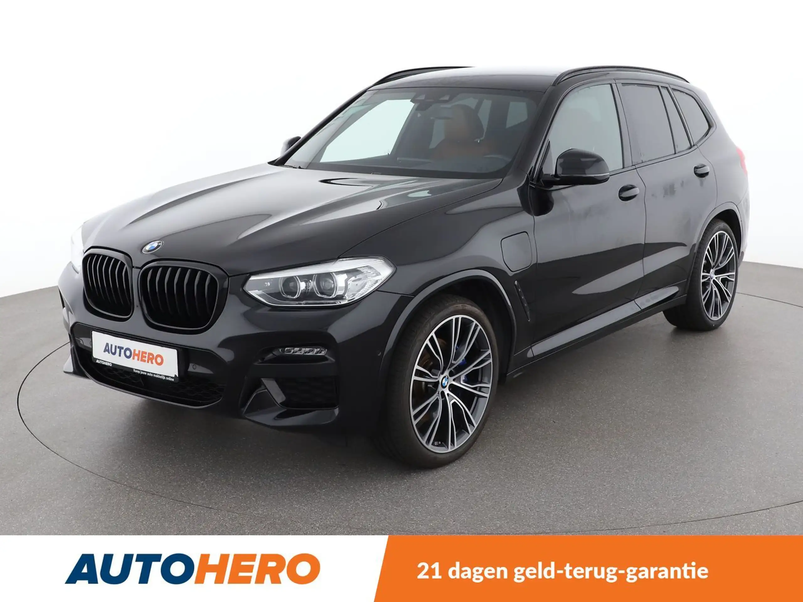 BMW - X3