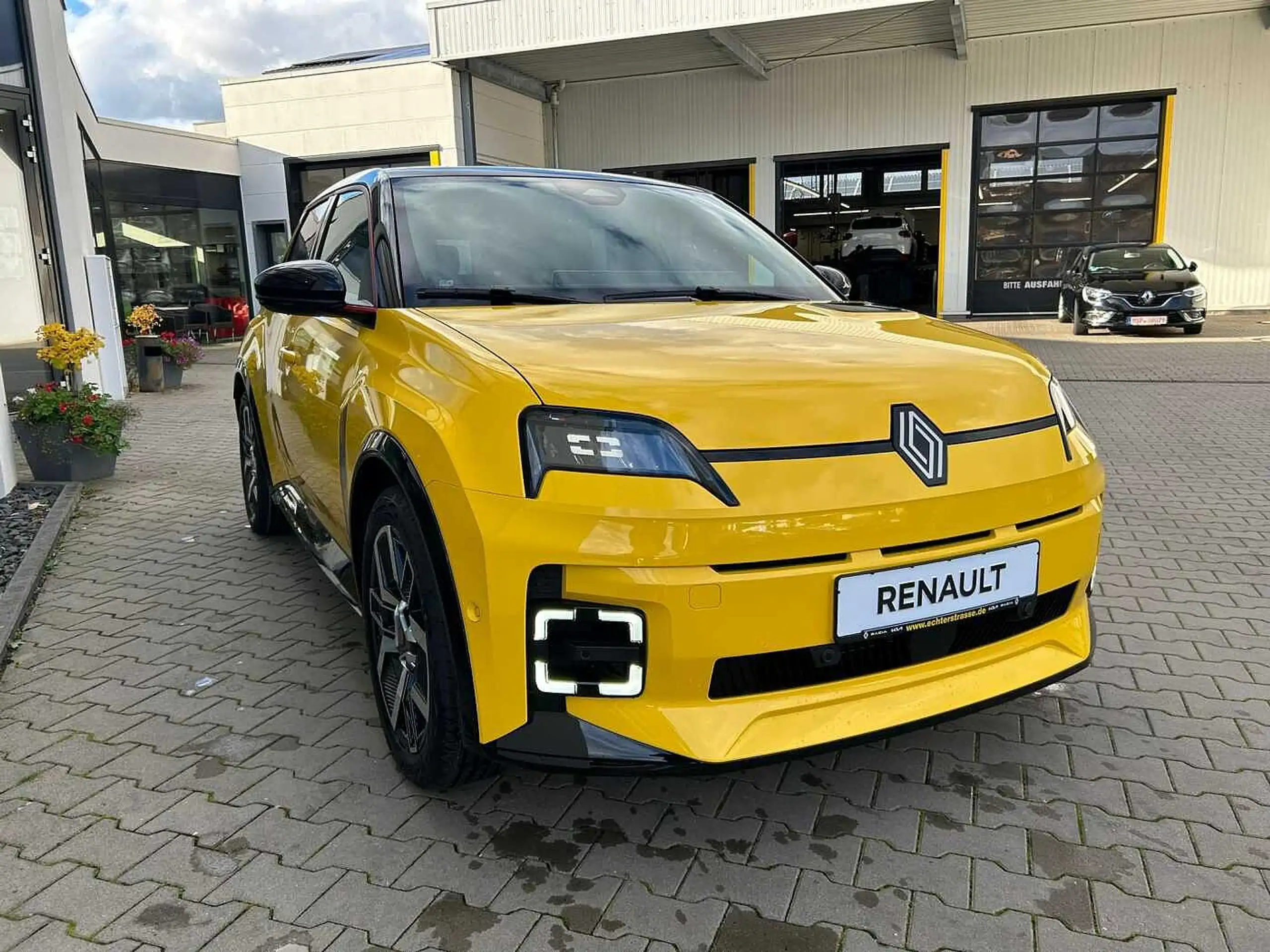 Renault - R 5