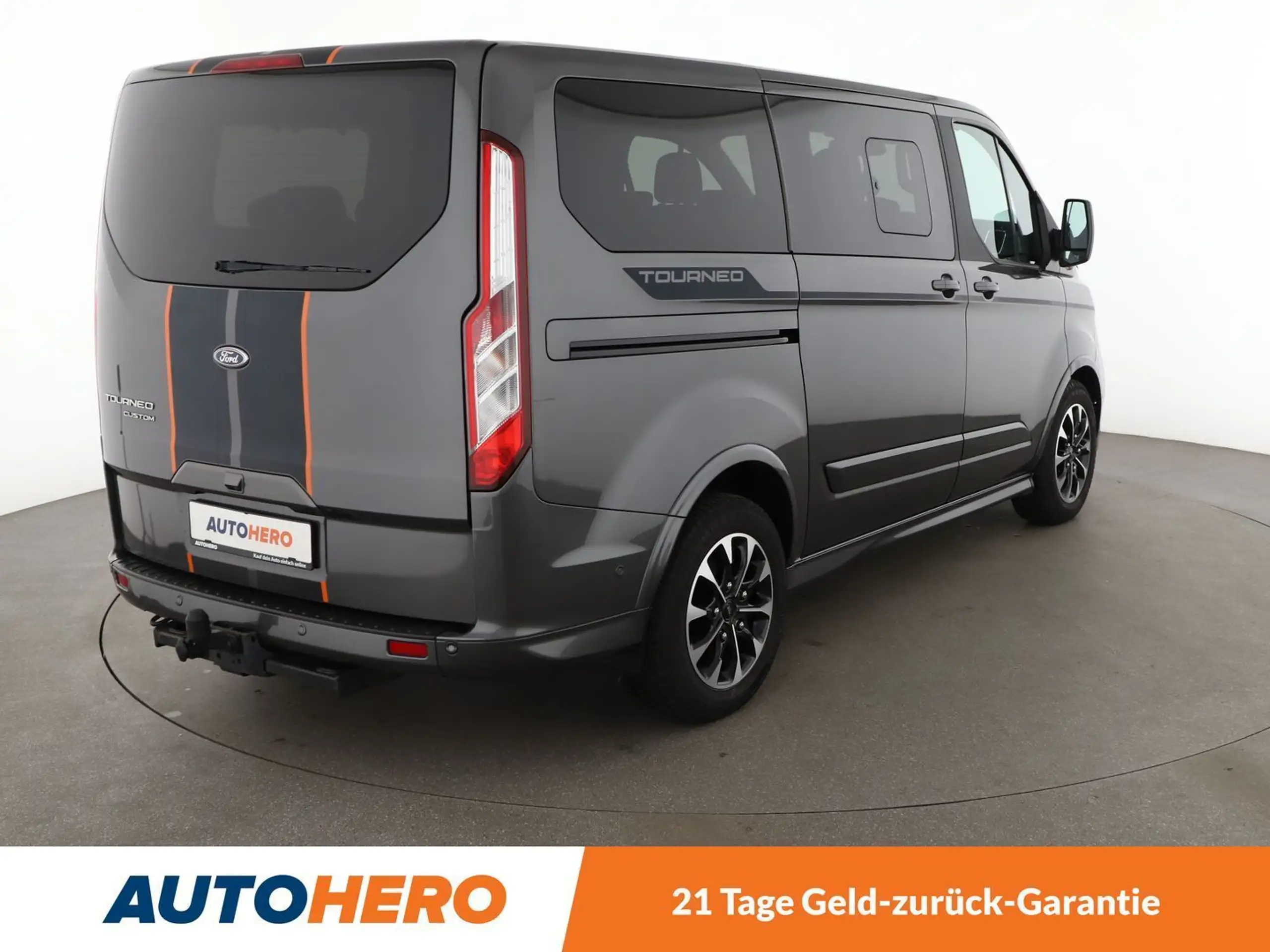 Ford - Tourneo Custom