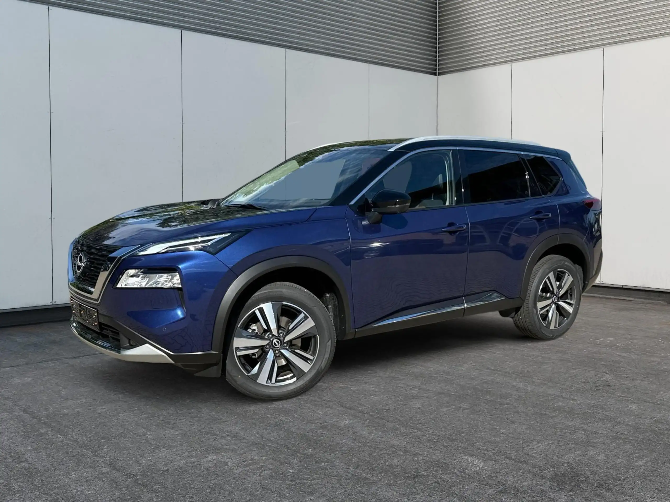 Nissan - X-Trail