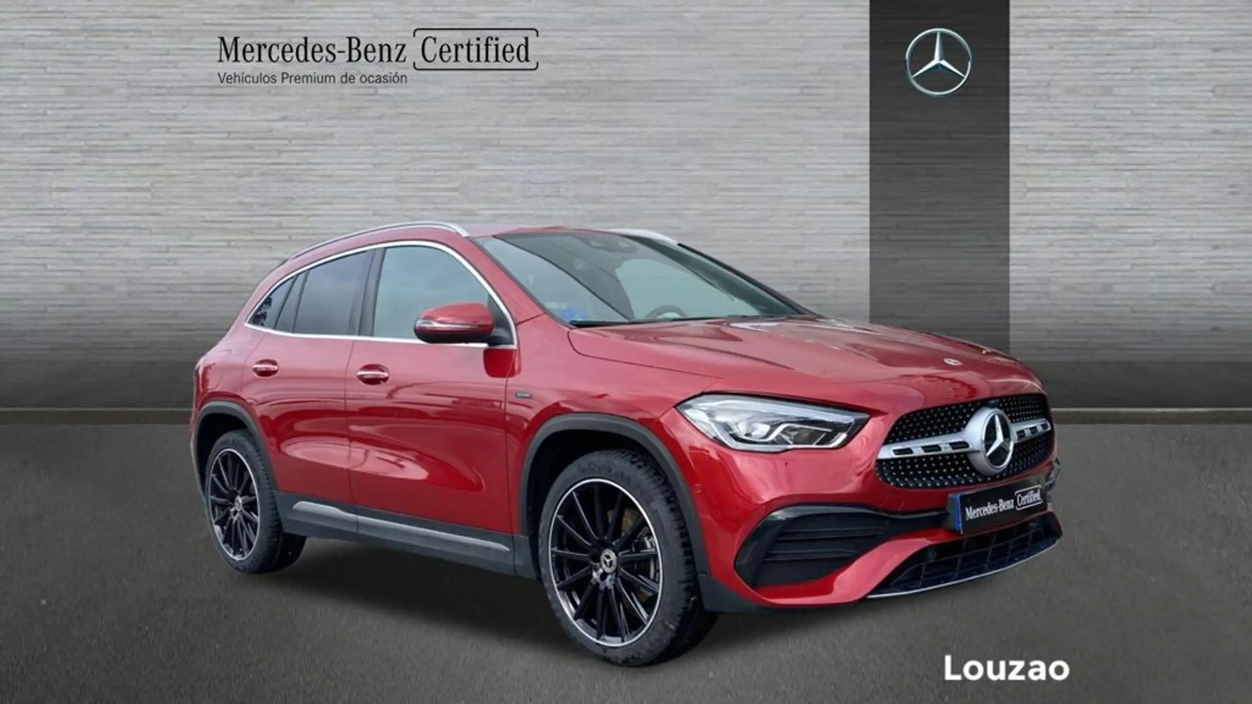 Mercedes-Benz - GLA 250