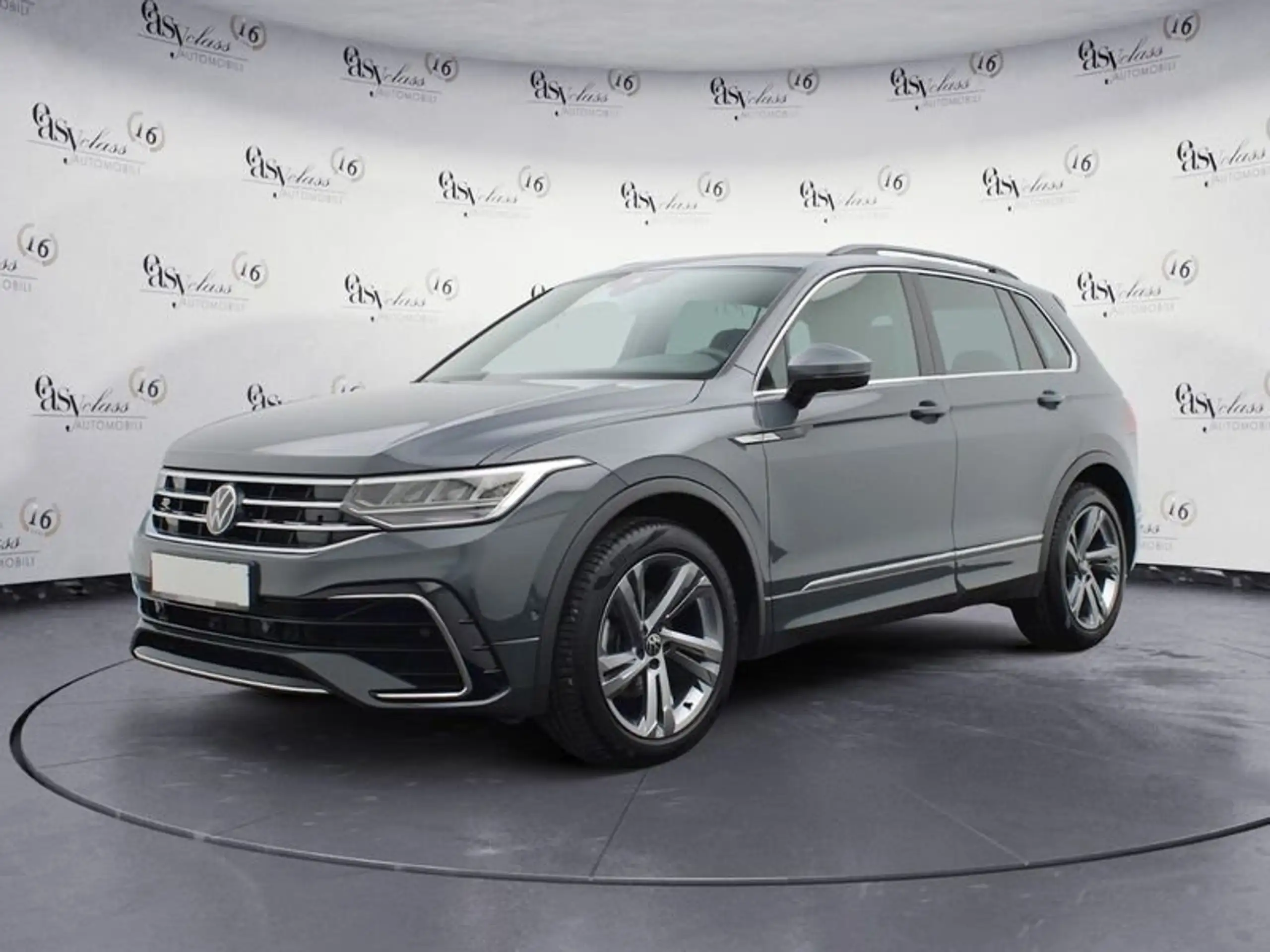 Volkswagen - Tiguan