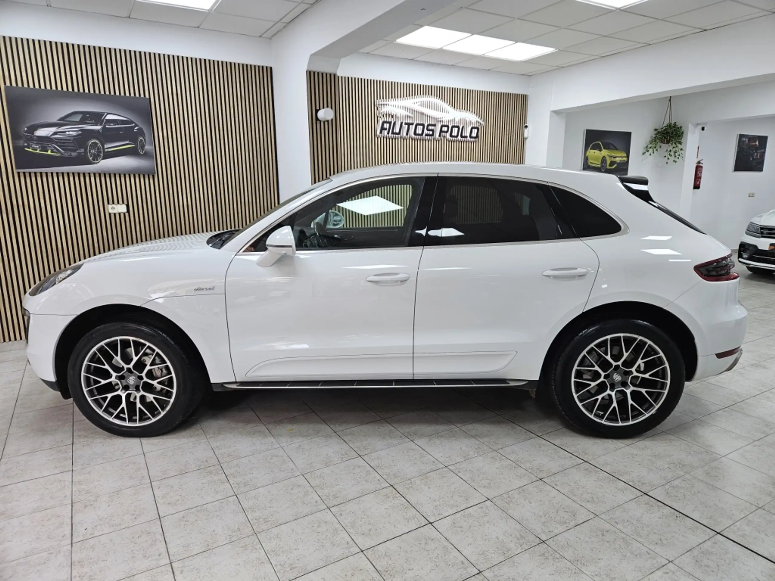 Porsche Macan 2016